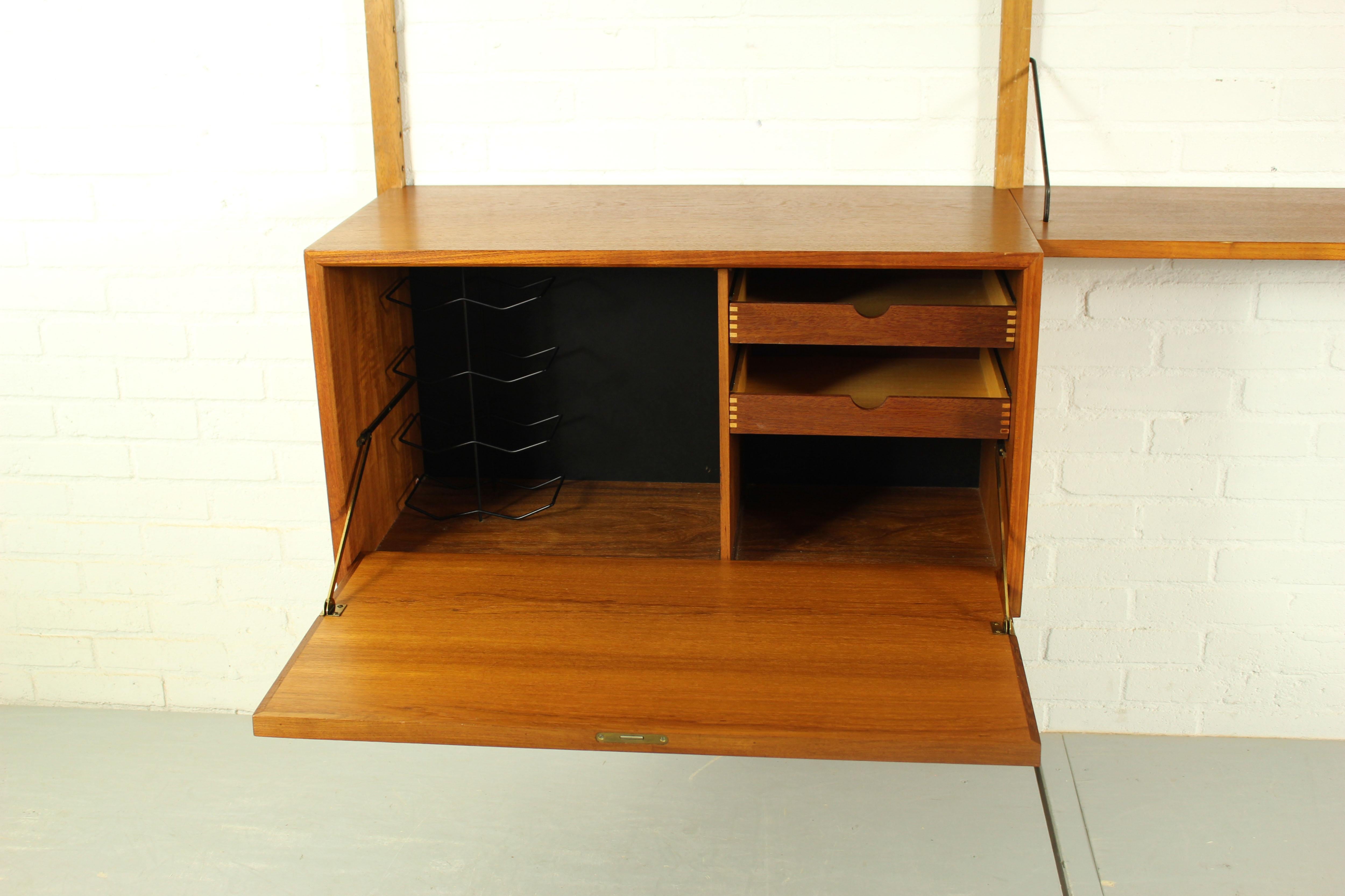 Danish Modular Teak Wall Unit by Poul Cadovius with wine cabinet, 1960s For Sale 4