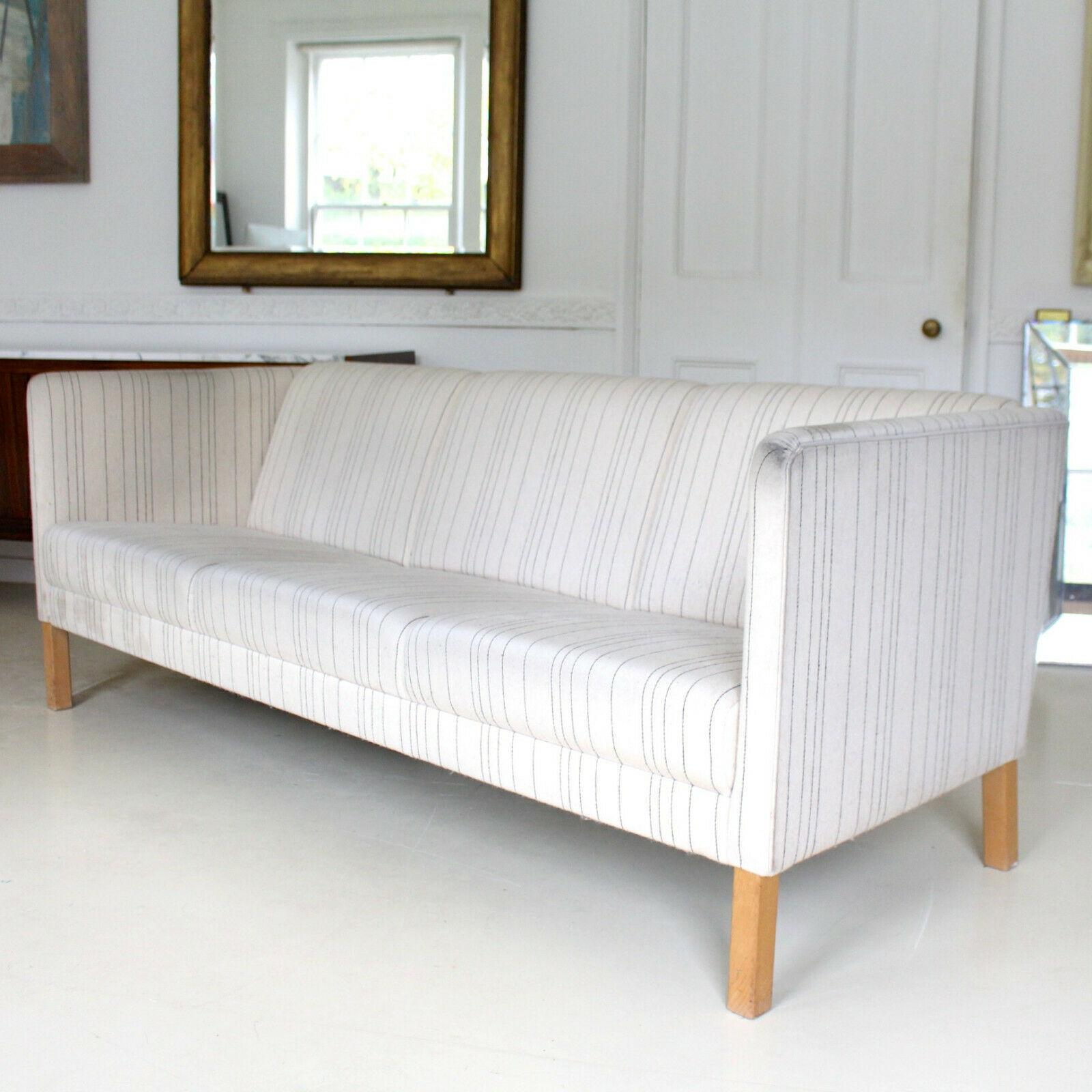 Danish Mogenson Style Sofa Scandinavian Studio Couch In Good Condition For Sale In Newcastle upon Tyne, GB