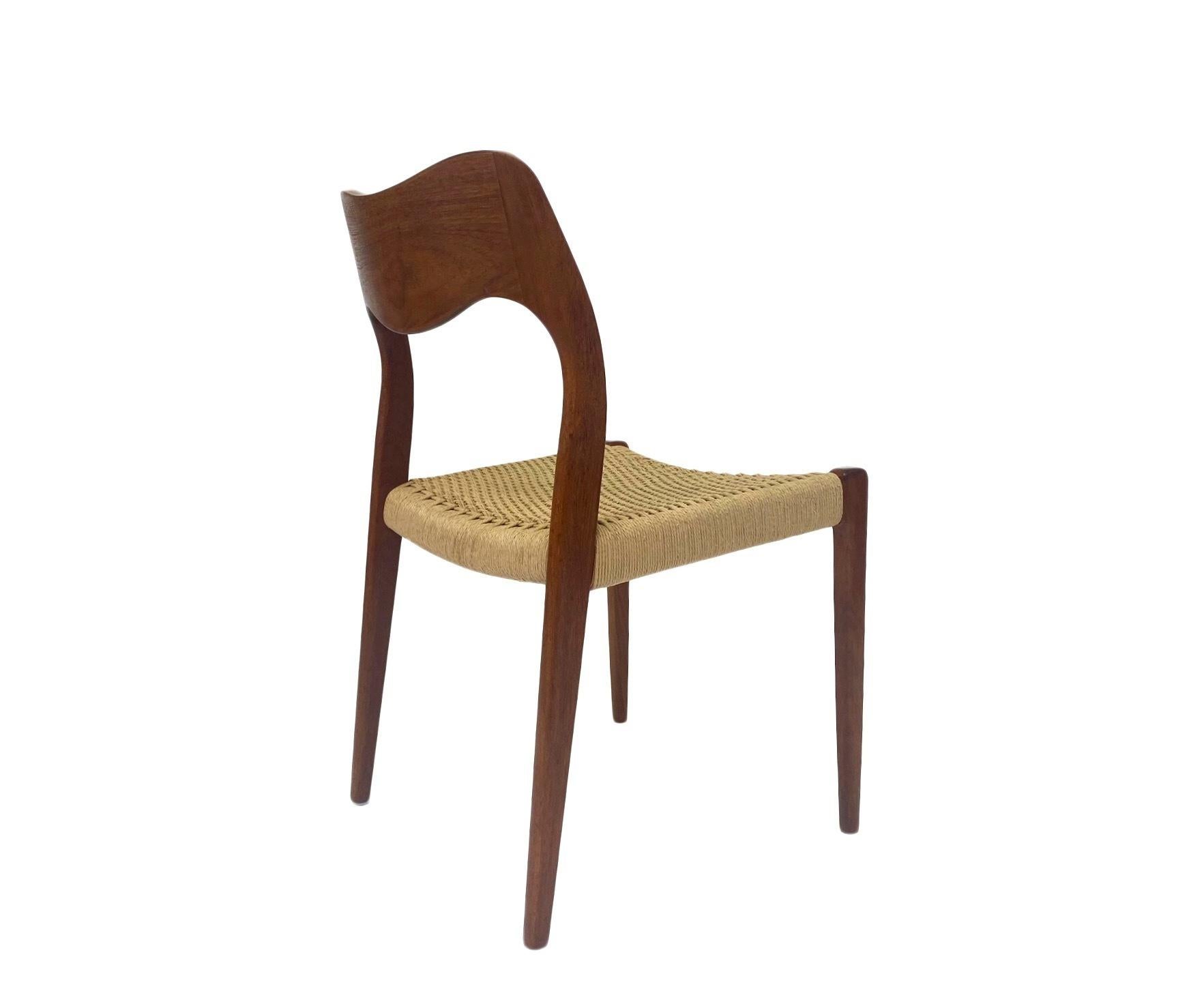 Danish Niels Møller Model 71 Teak and Paper Cord Chair In Excellent Condition In London, GB