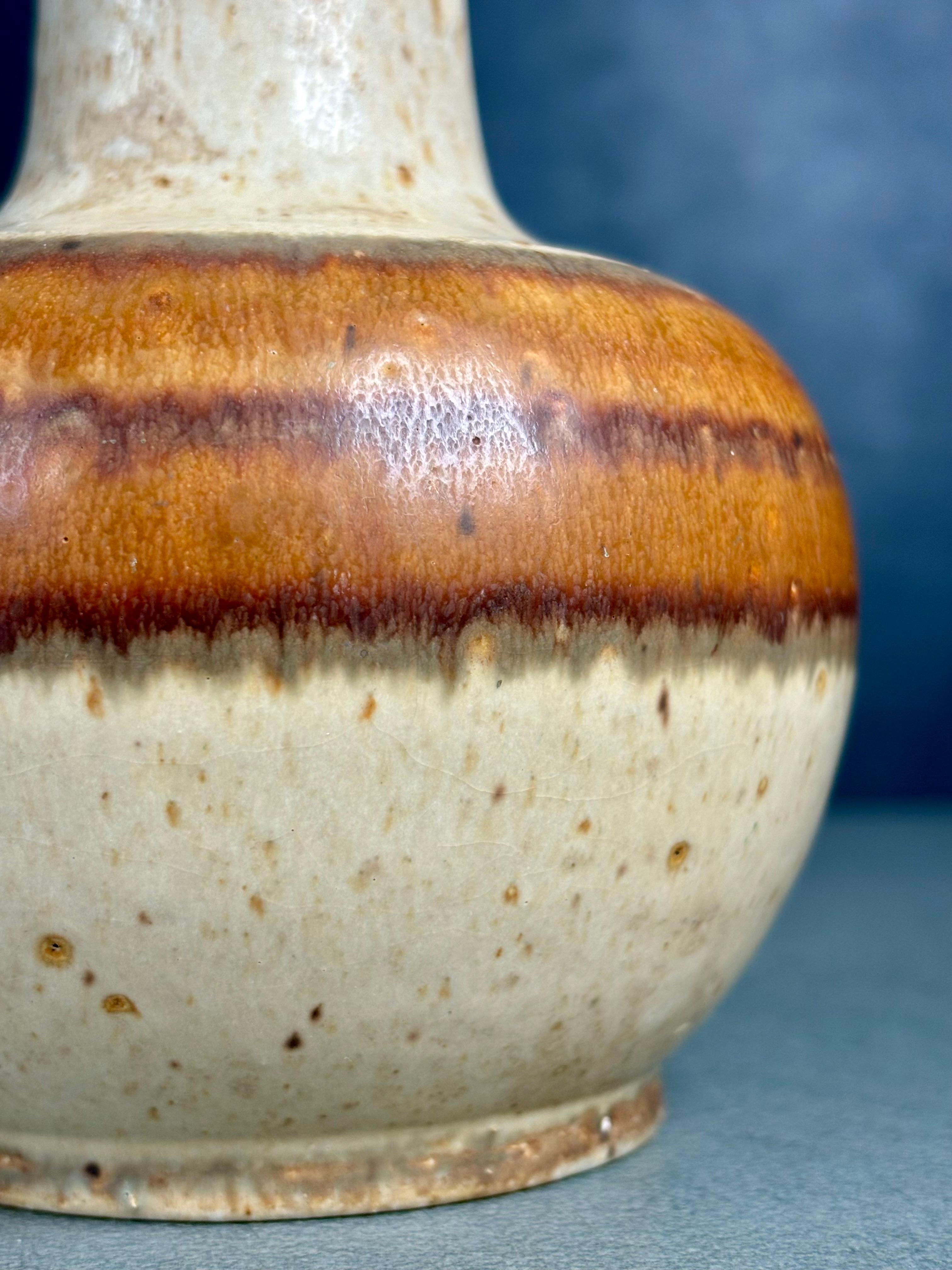 Dänische Nielsen Buch-Vase aus erdfarbener Keramik, 1960er-Jahre im Angebot 1