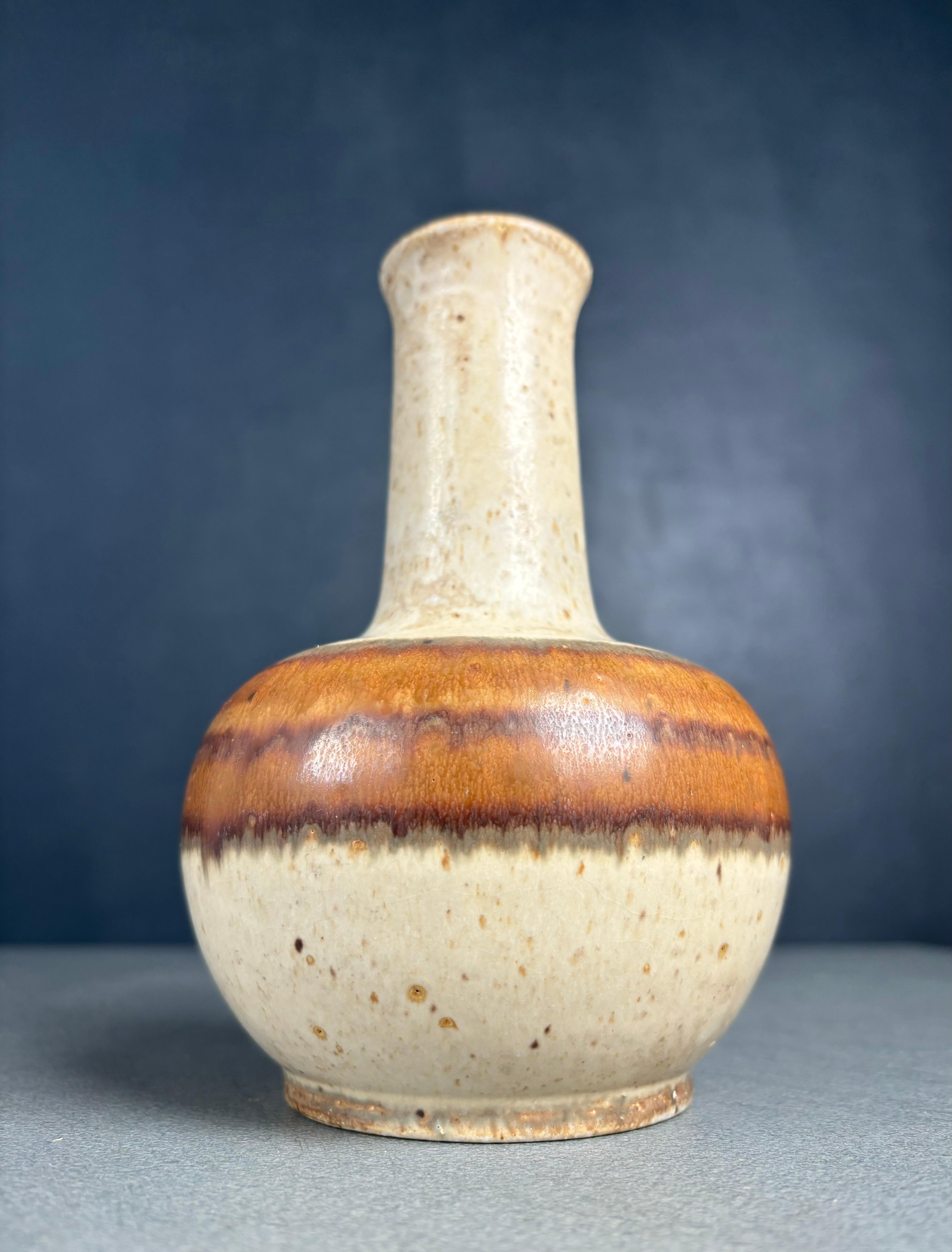 Dänische Nielsen Buch-Vase aus erdfarbener Keramik, 1960er-Jahre im Angebot 2