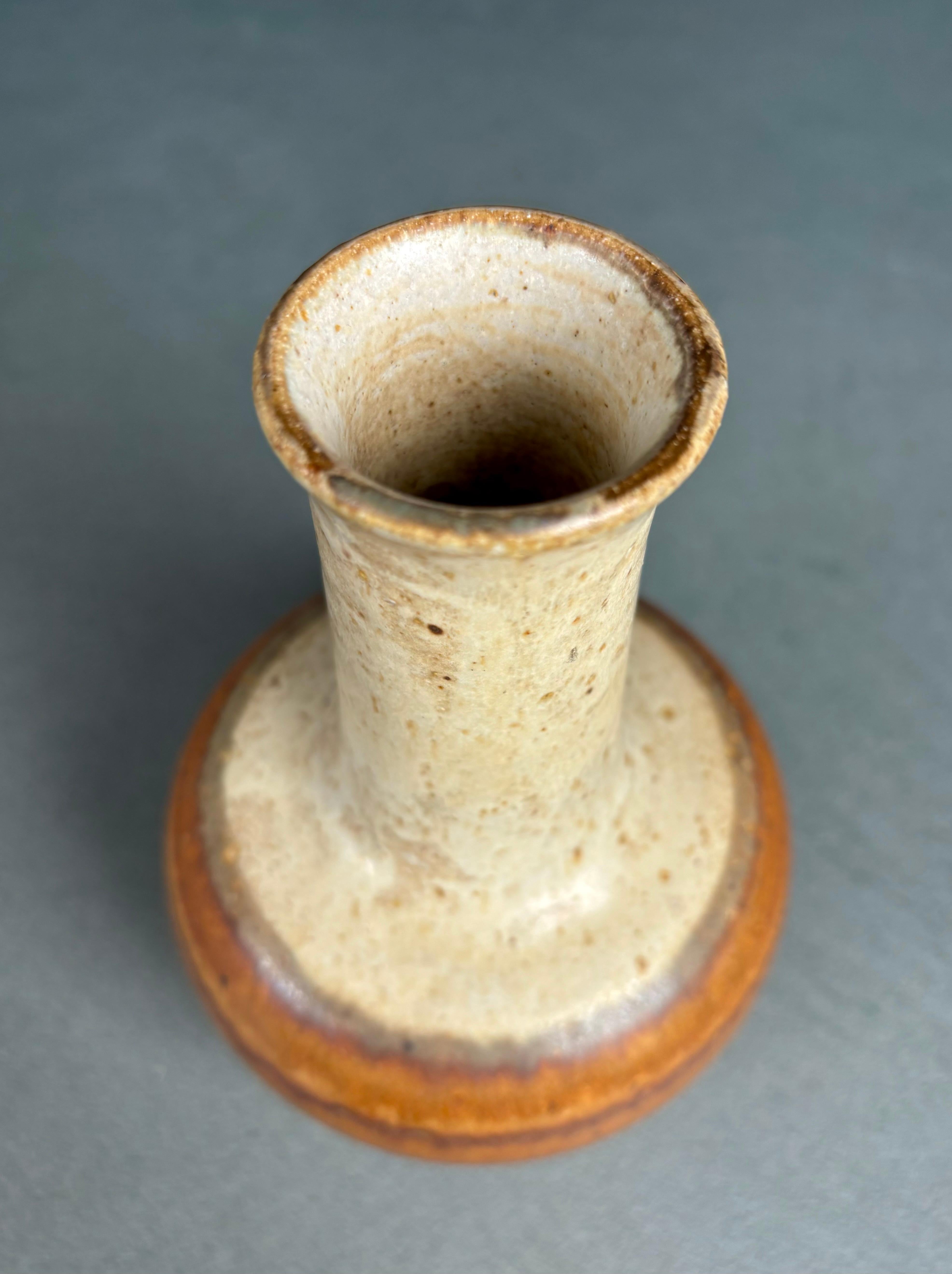 Dänische Nielsen Buch-Vase aus erdfarbener Keramik, 1960er-Jahre im Angebot 3
