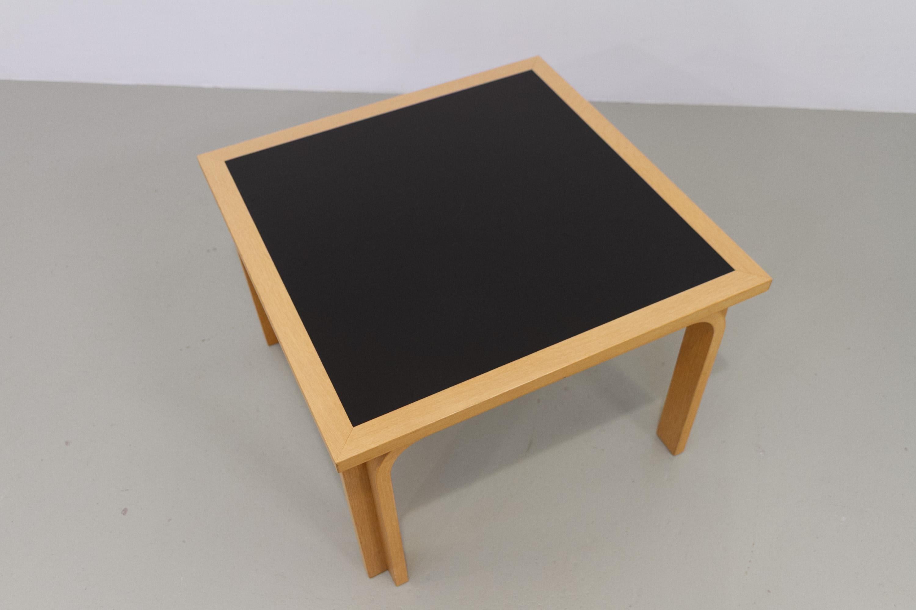 Fin du 20e siècle Danish Oak and Black Botium Lounge Table by Magnus Olesen, 1970s. en vente