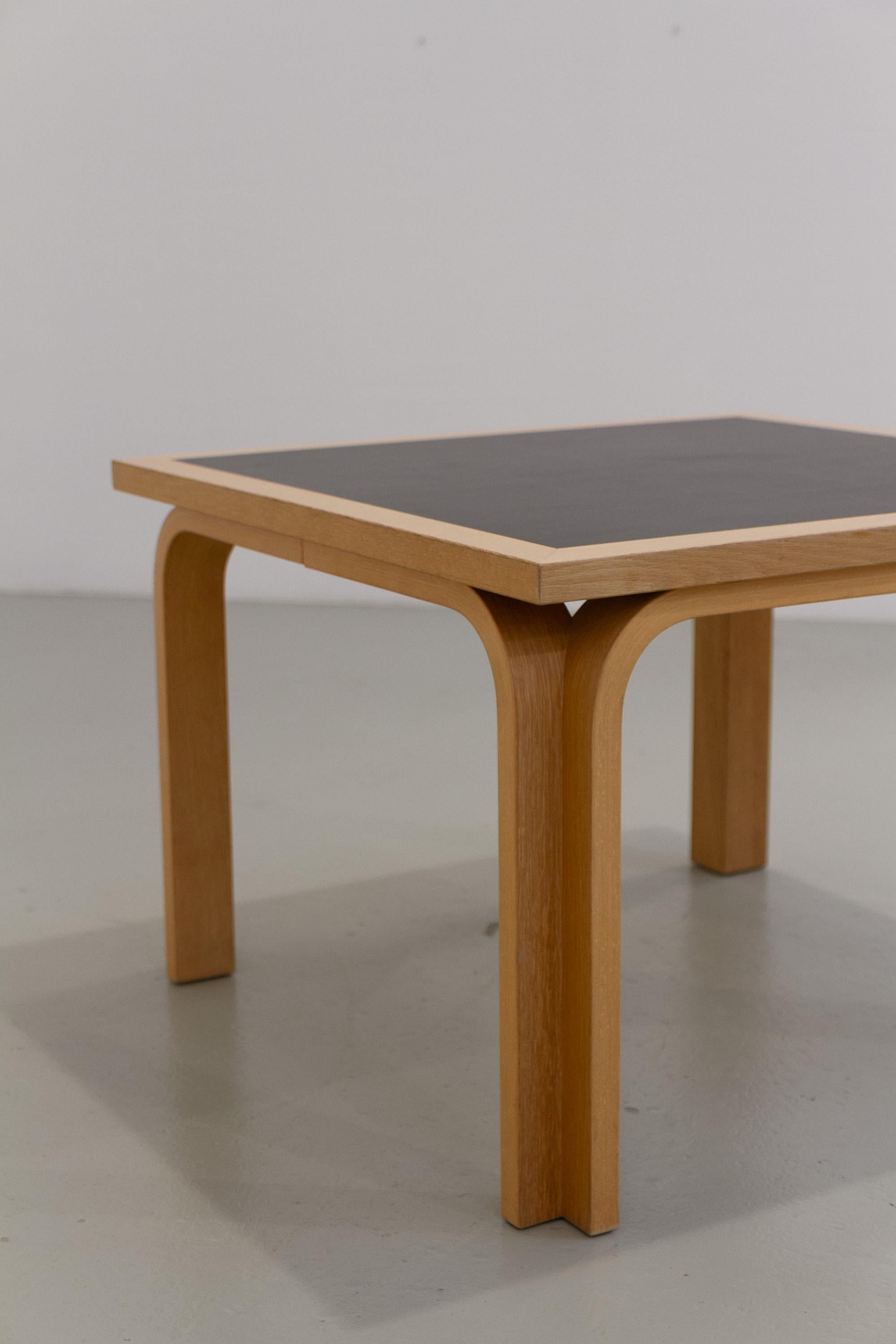 Danish Oak and Black Botium Lounge Table by Magnus Olesen, 1970s. en vente 1