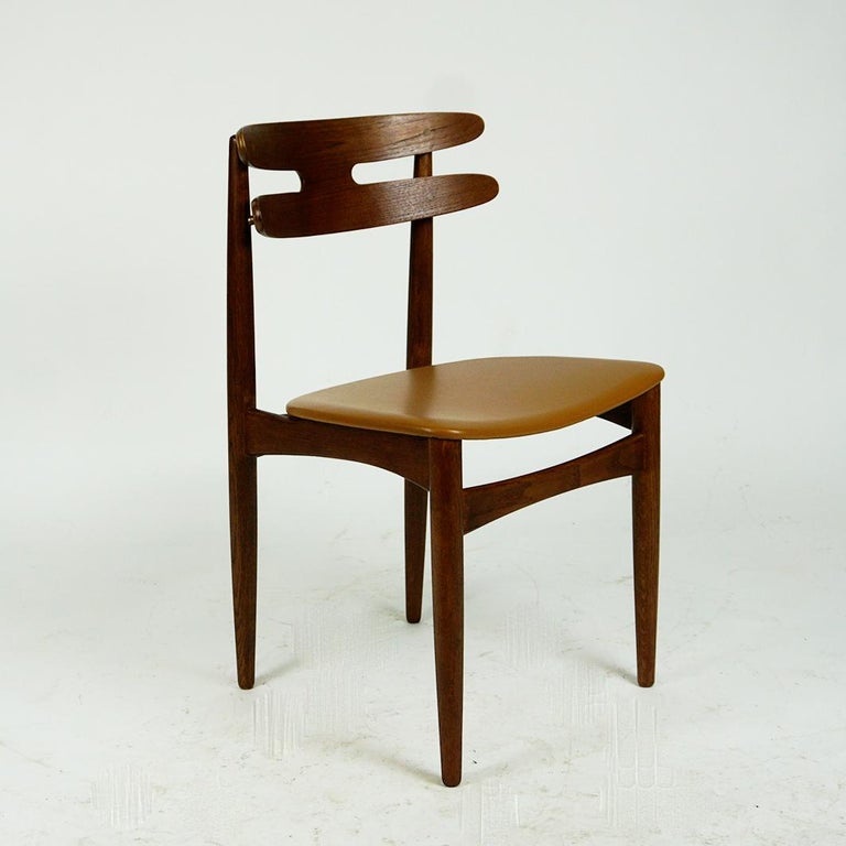 Danish Oak and Leather Dining Chairs Mod. 178 by Johannes Andersen for Bramin For Sale 5