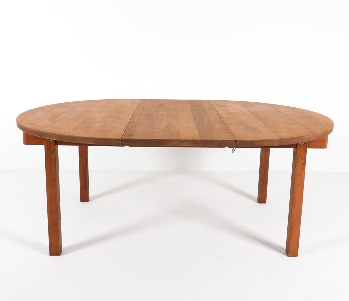 Dänischer Esstisch und Stühle aus Eiche und Leder von Kurt Ostervig, ca. 1960er Jahre (Moderne der Mitte des Jahrhunderts) im Angebot