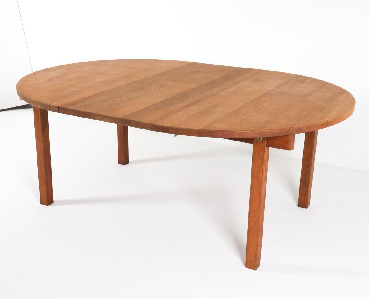 Dänischer Esstisch und Stühle aus Eiche und Leder von Kurt Ostervig, ca. 1960er Jahre im Zustand „Gut“ im Angebot in Norwalk, CT