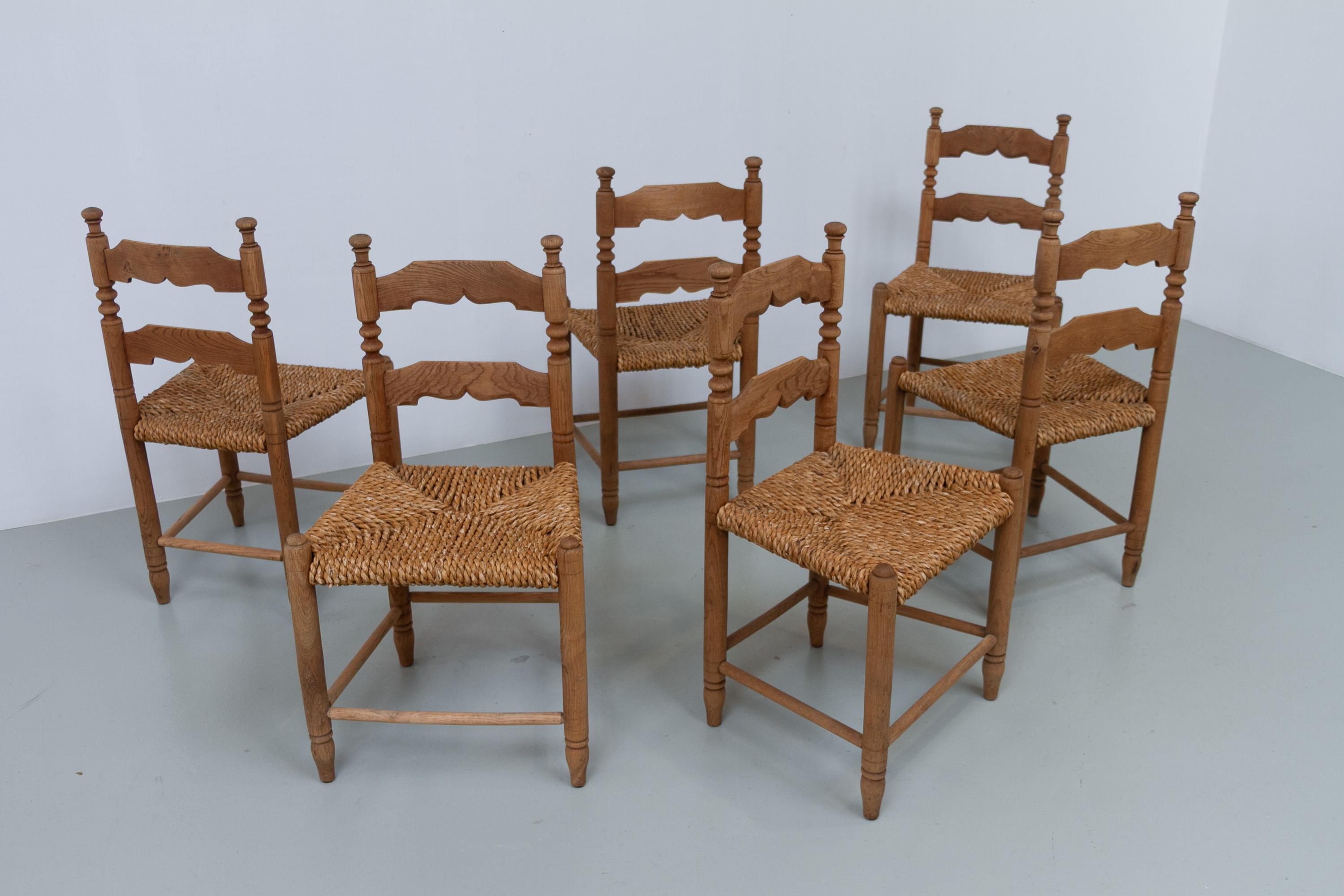 Danish Oak and Seagrass Chairs by Hans Dau, Set of 6. 1940s. For Sale 7