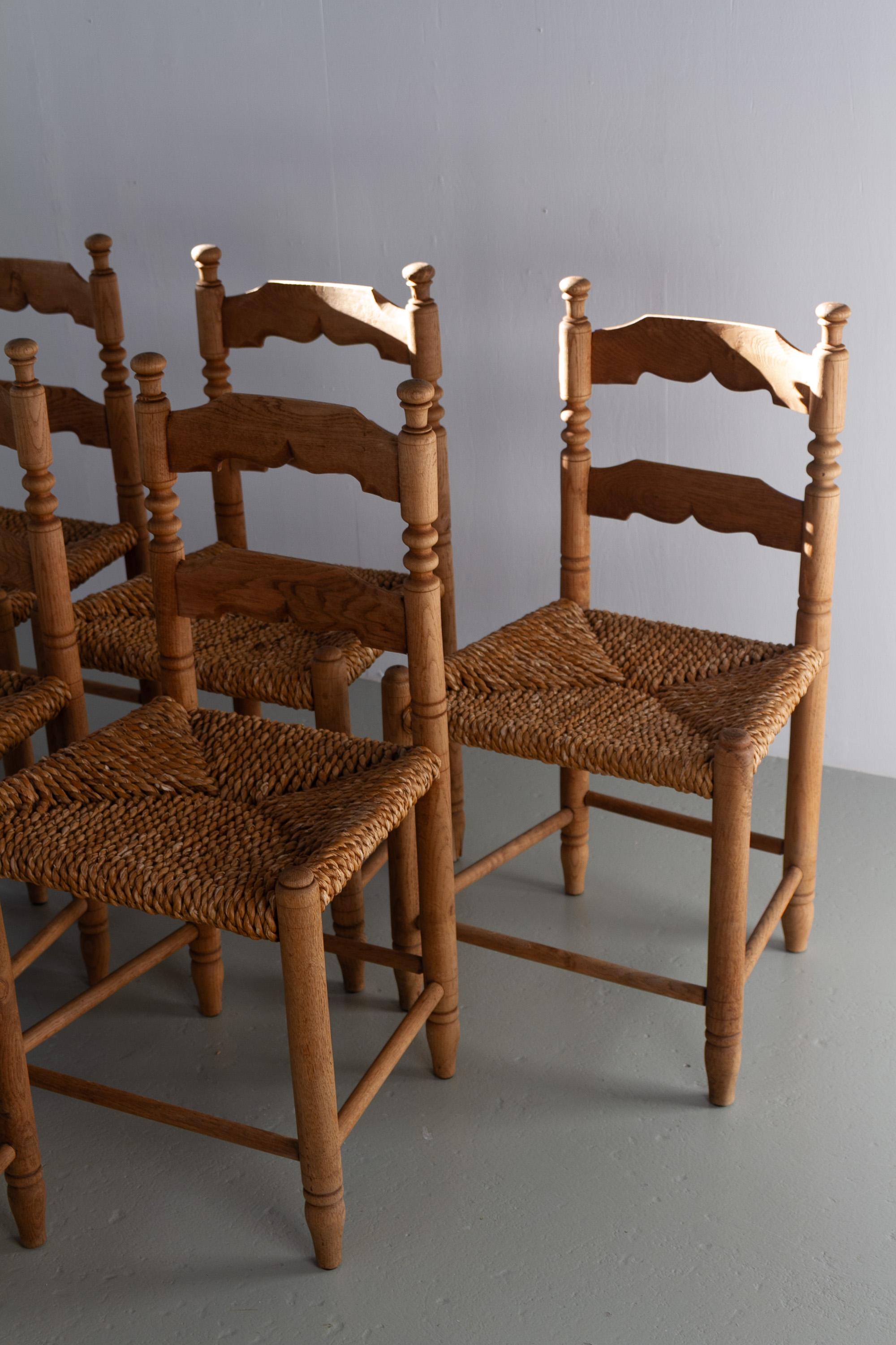 Scandinavian Modern Danish Oak and Seagrass Chairs by Hans Dau, Set of 6. 1940s. For Sale