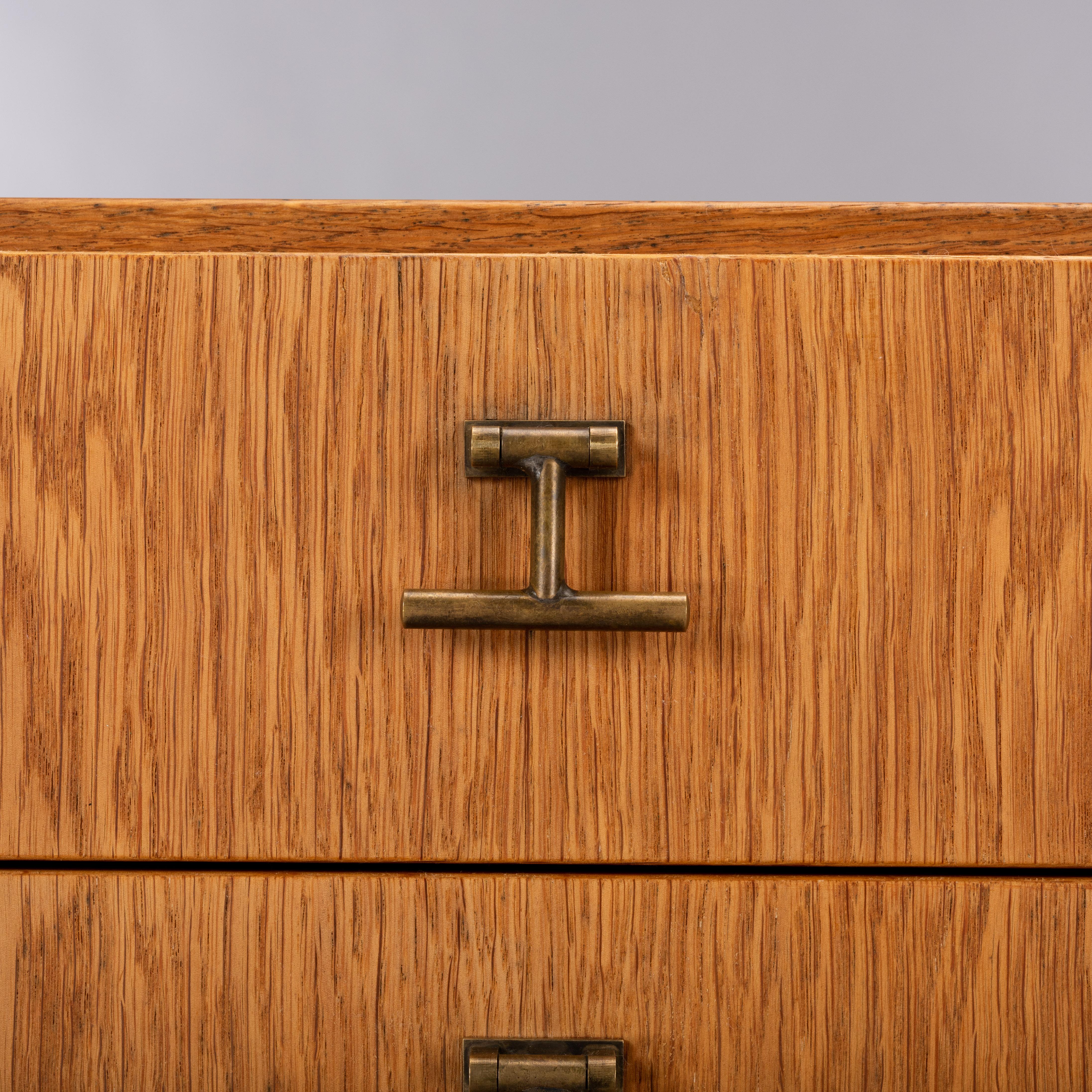 Danish Oak Chest of Drawers No. 234 by Børge Mogensen for FDB Mobler, 1960s 5