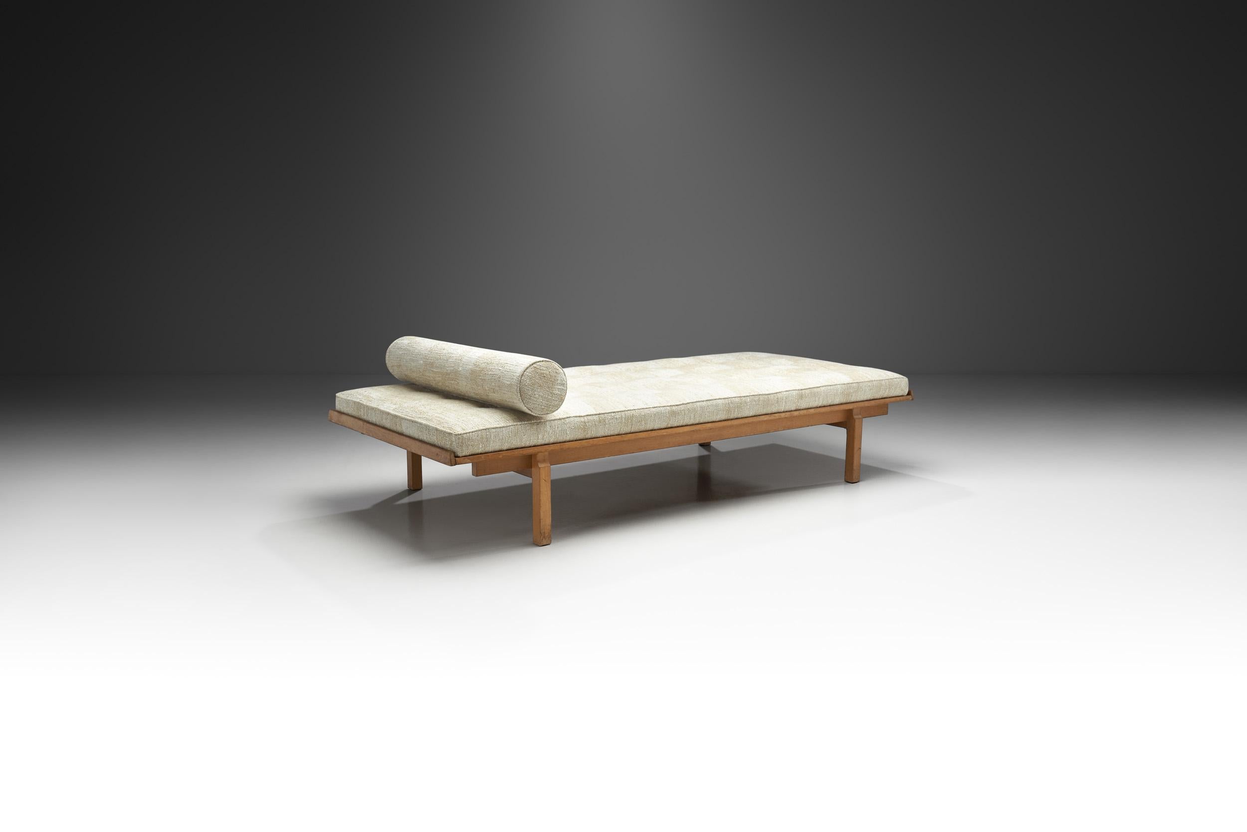 Mid-20th Century Danish Oak Daybed with Upholstered Mattress and Pillow, Denmark, ca 1950s For Sale