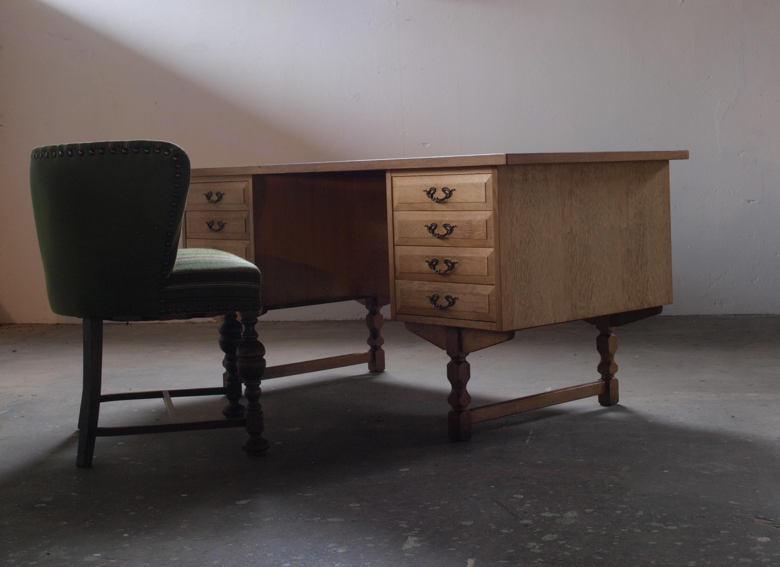 Danish Oak Desk attributed to Henning Kjaernulf, mid-century For Sale 3
