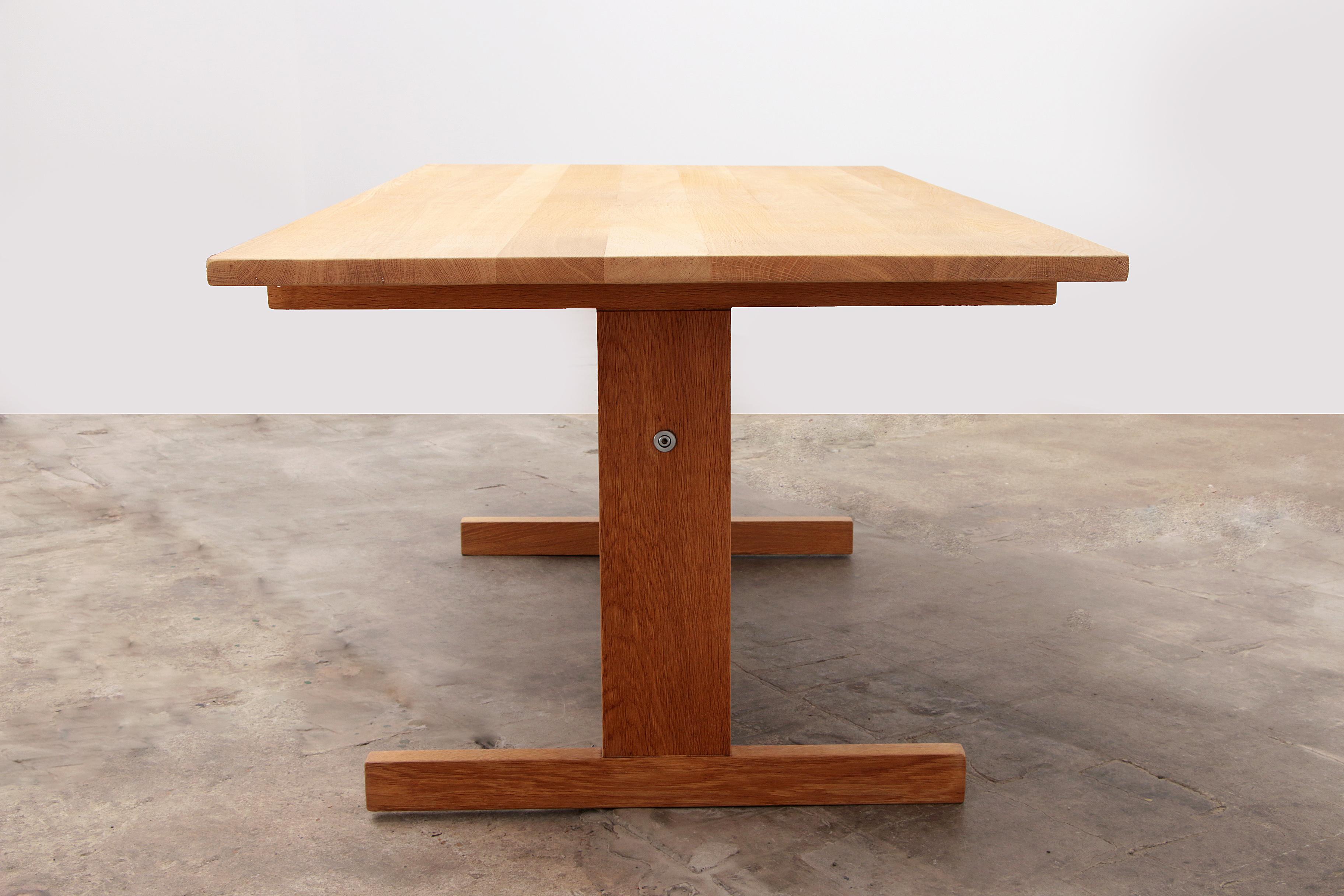 Mid-20th Century Danish oak dining table Hans J. Wegner for Andreas Tuck, 1960s. For Sale