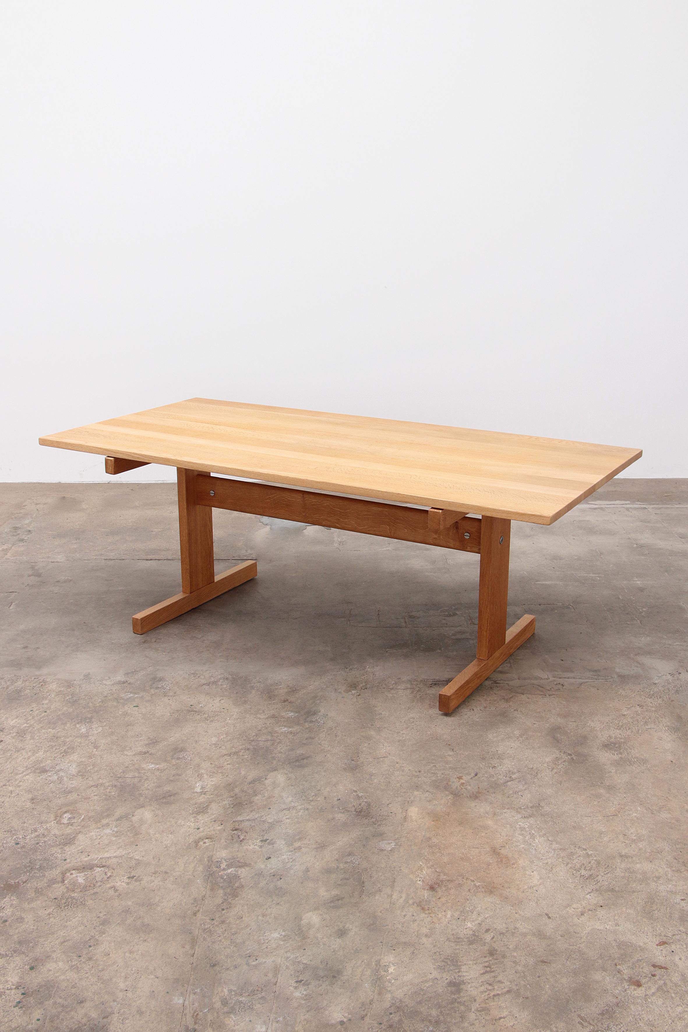 Wood Danish oak dining table Hans J. Wegner for Andreas Tuck, 1960s. For Sale