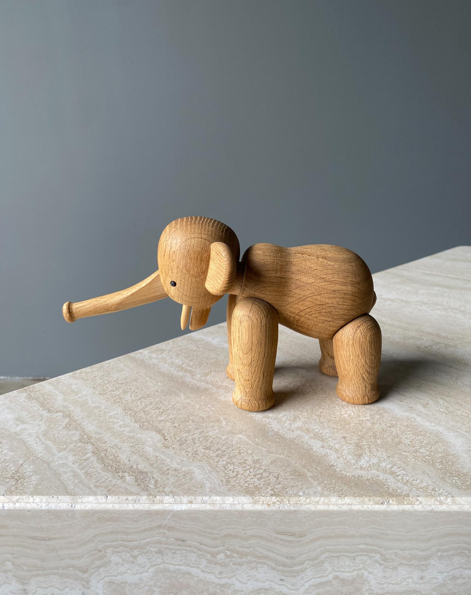 Danish Oak Elephant by Kay Bojensen  For Sale 4