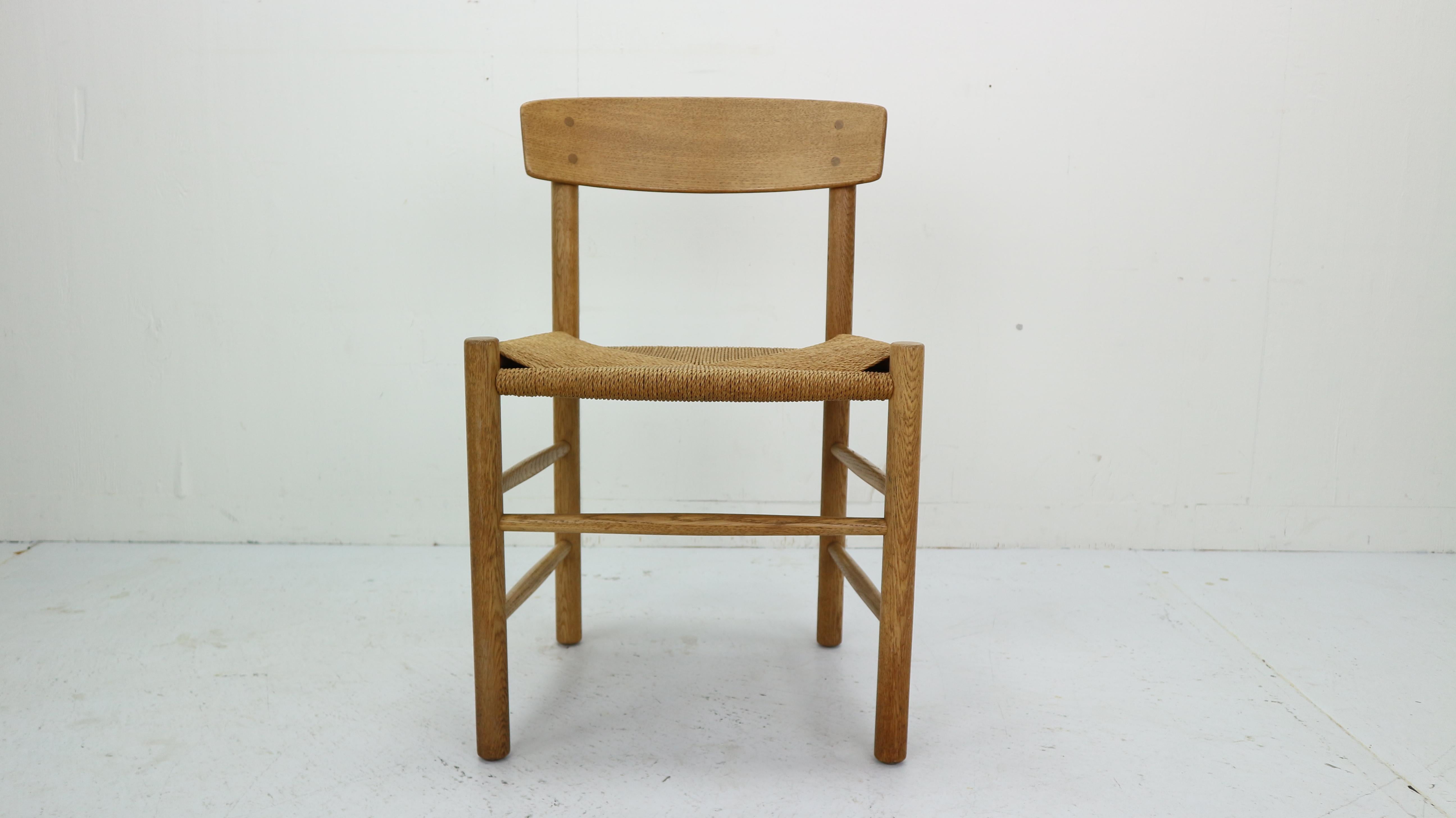 Danish Oak J39 Chair by Borge Mogensen In Good Condition In The Hague, NL