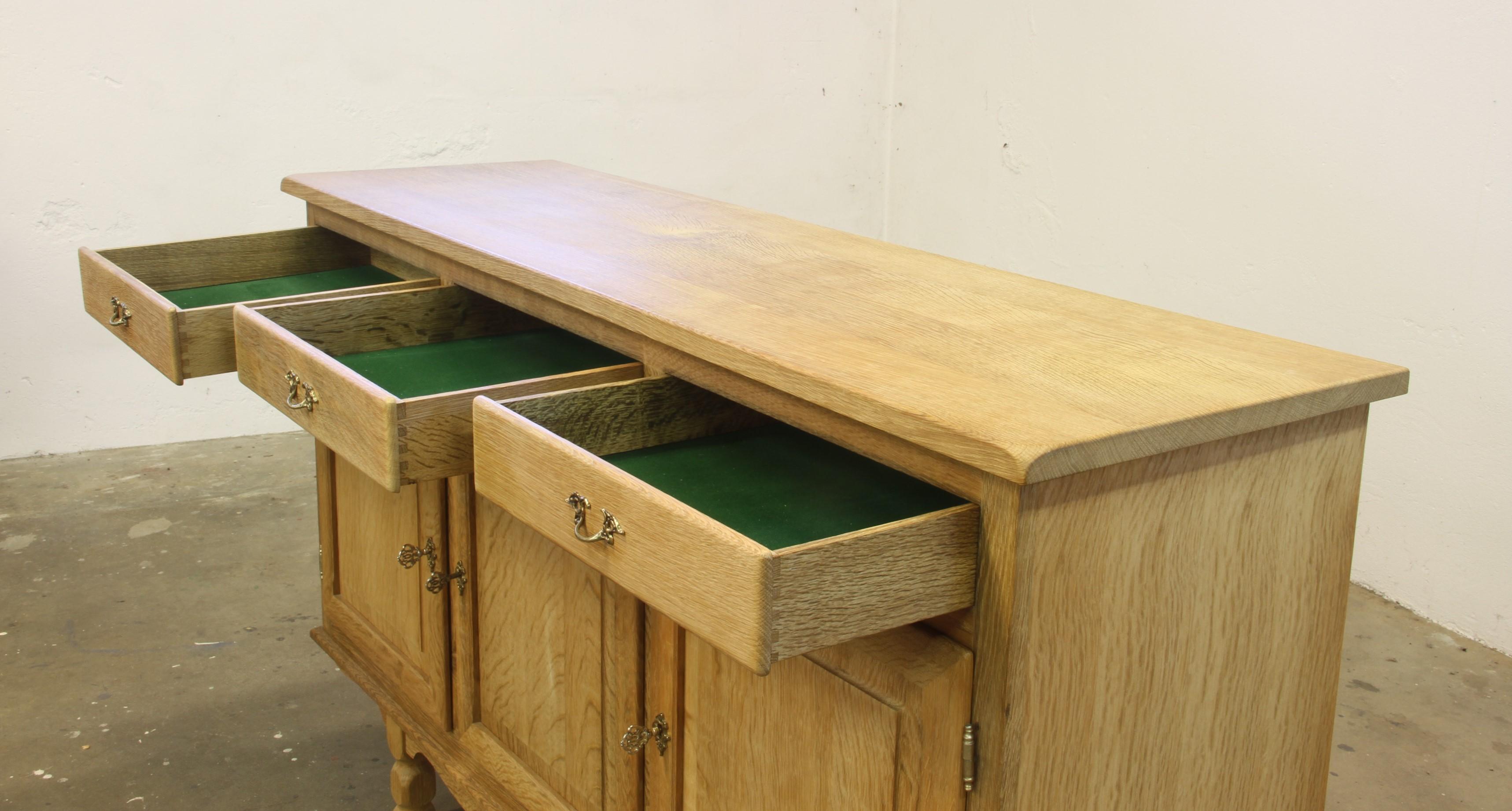 Danish Oak Low Cabinet, Sideboard in the style of Henning Kjærnulf, 1970s For Sale 5