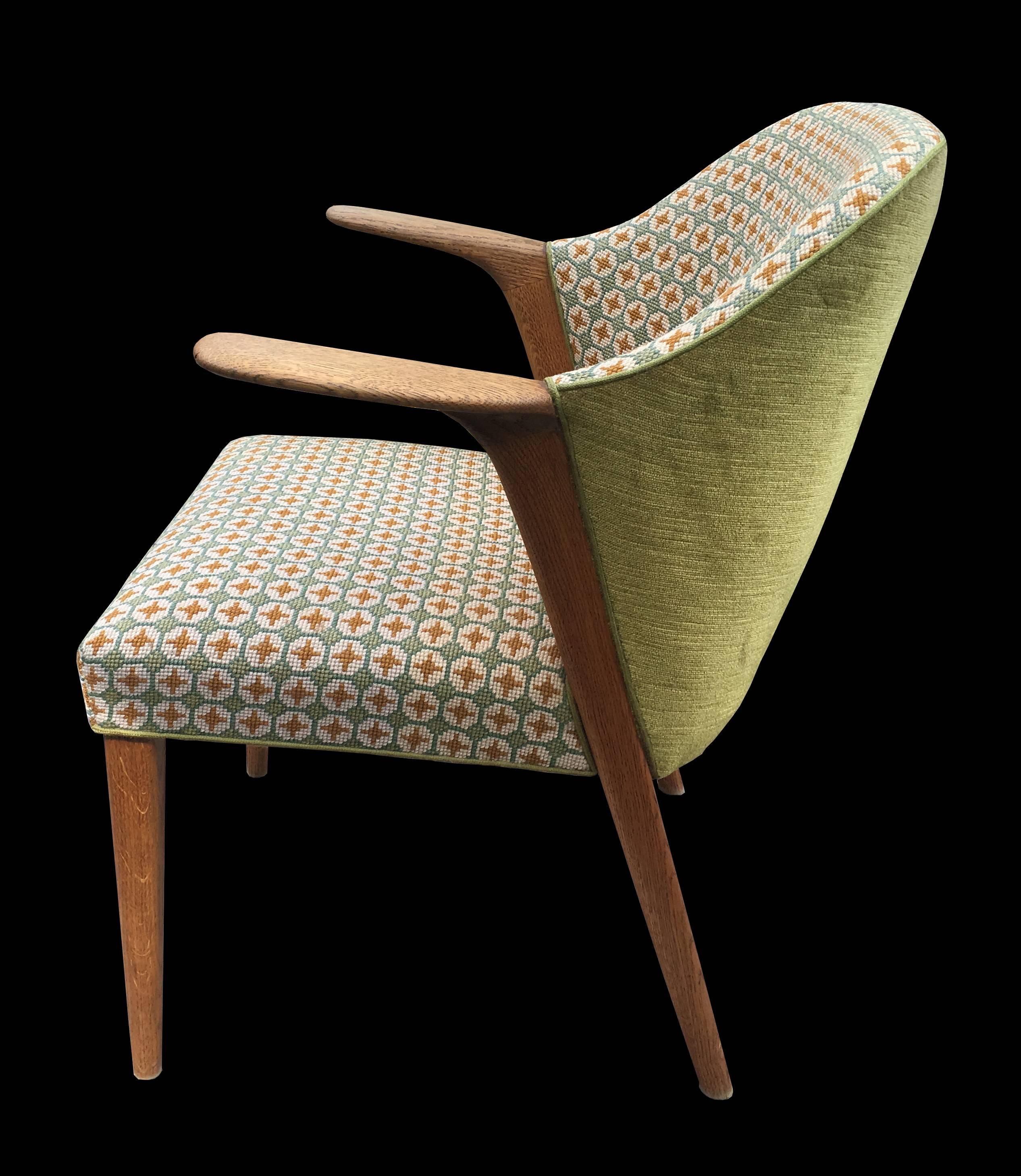 Scandinavian Modern Danish Oak Occasional or Bedroom Chair