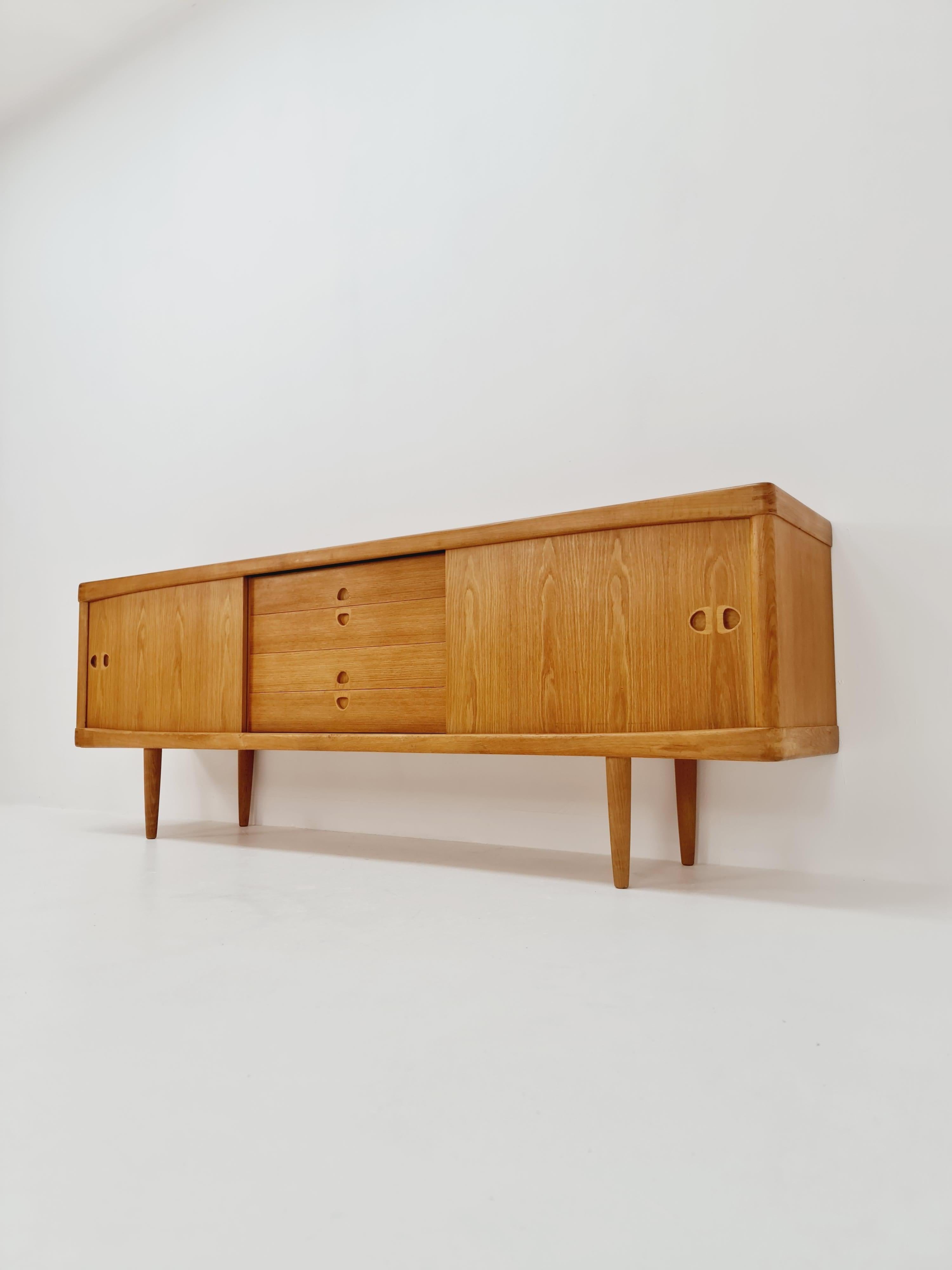 Danish Oak Sideboard by H.W Klein for Bramin, 1960s For Sale 2
