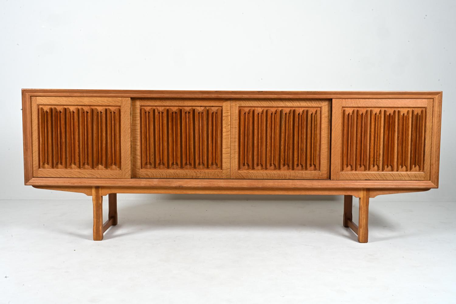 Danish Oak Sideboard With Linen-Fold Carving by Henning Kjærnulf for EG In Good Condition In Norwalk, CT