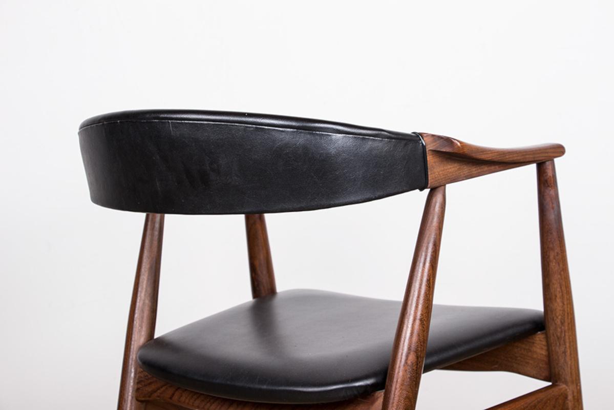 Danish office armchair in Teak and Skai model 213 by Thomas Harlev 1960. 6