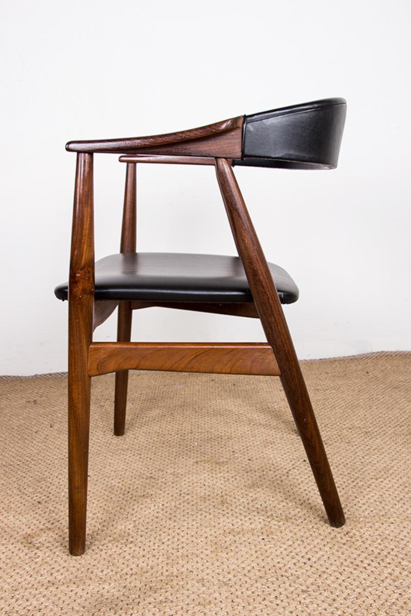 Danish office armchair in Teak and Skai model 213 by Thomas Harlev 1960. 9
