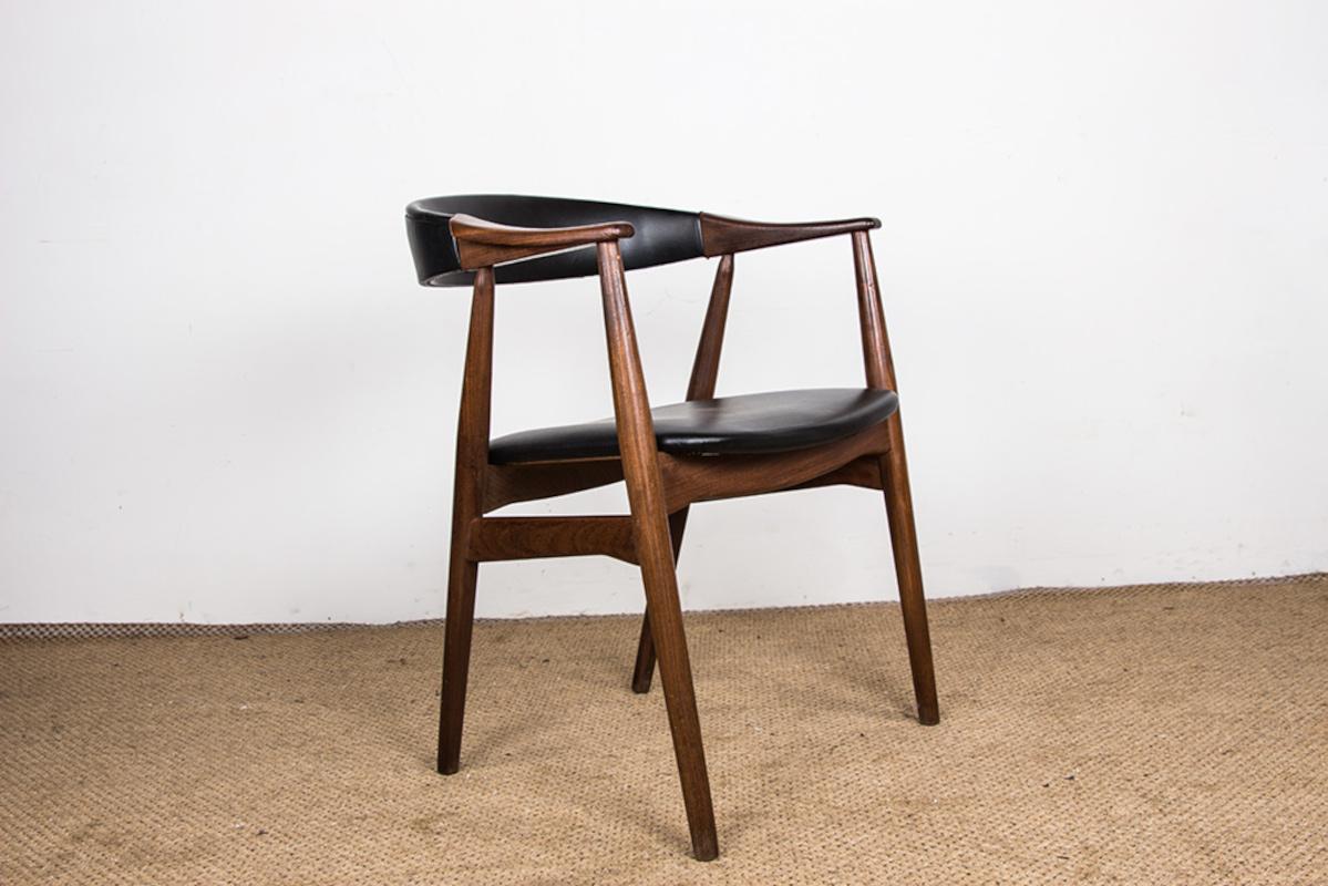 Faux Leather Danish office armchair in Teak and Skai model 213 by Thomas Harlev 1960.