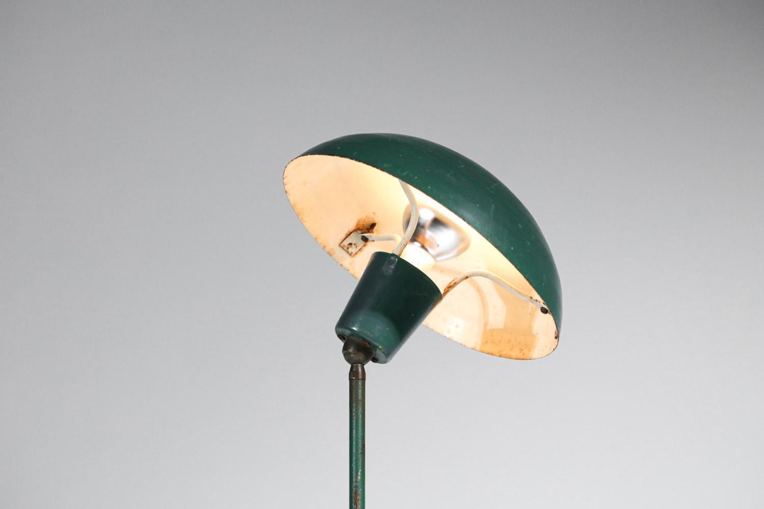 Lampe de table d'extérieur danoise en métal laqué style Poul Hennigsen des années 50 en vente 2