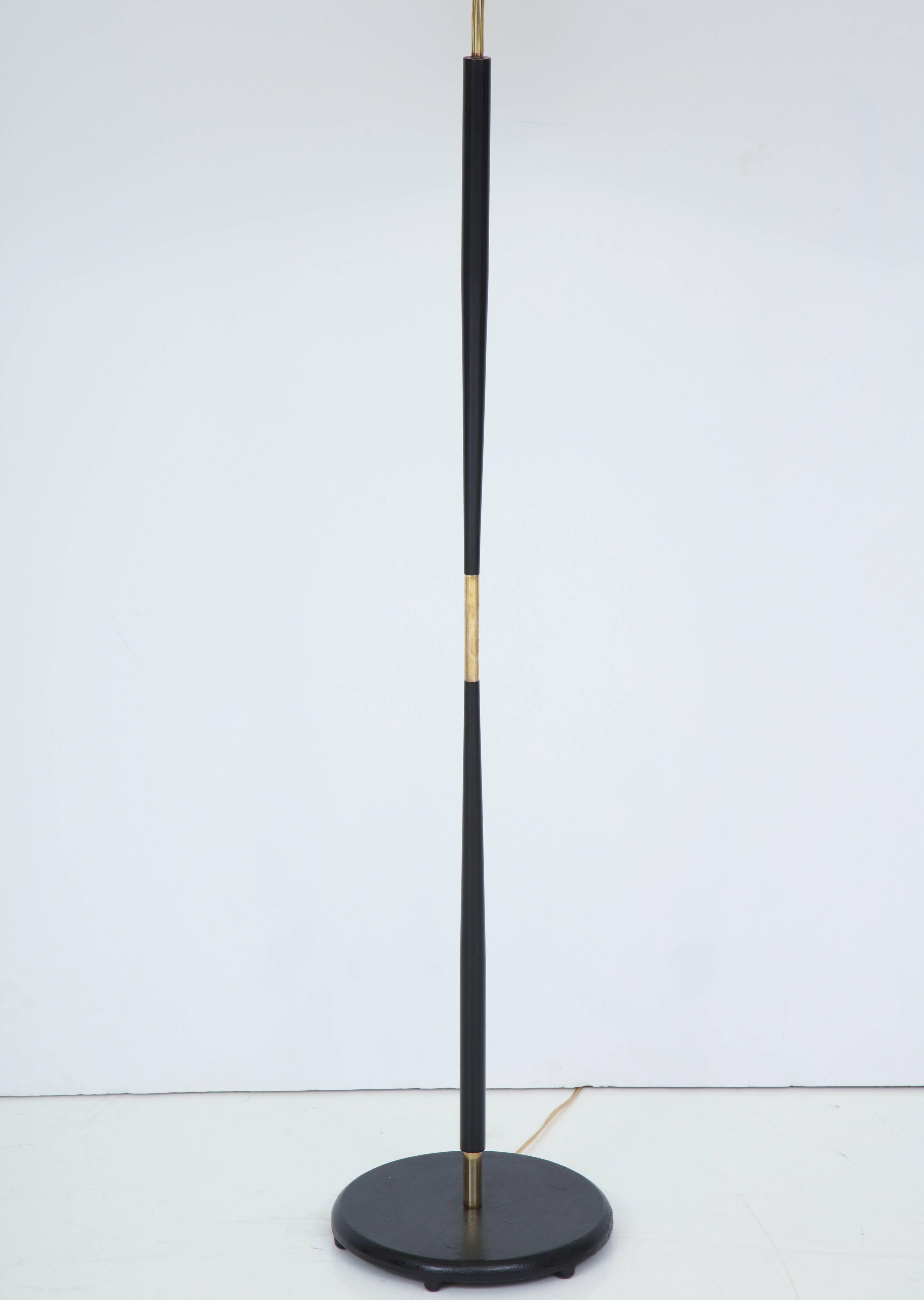 Danish painted steel and brass tapering floor lamp, circa 1940s Rewired for the US.



 