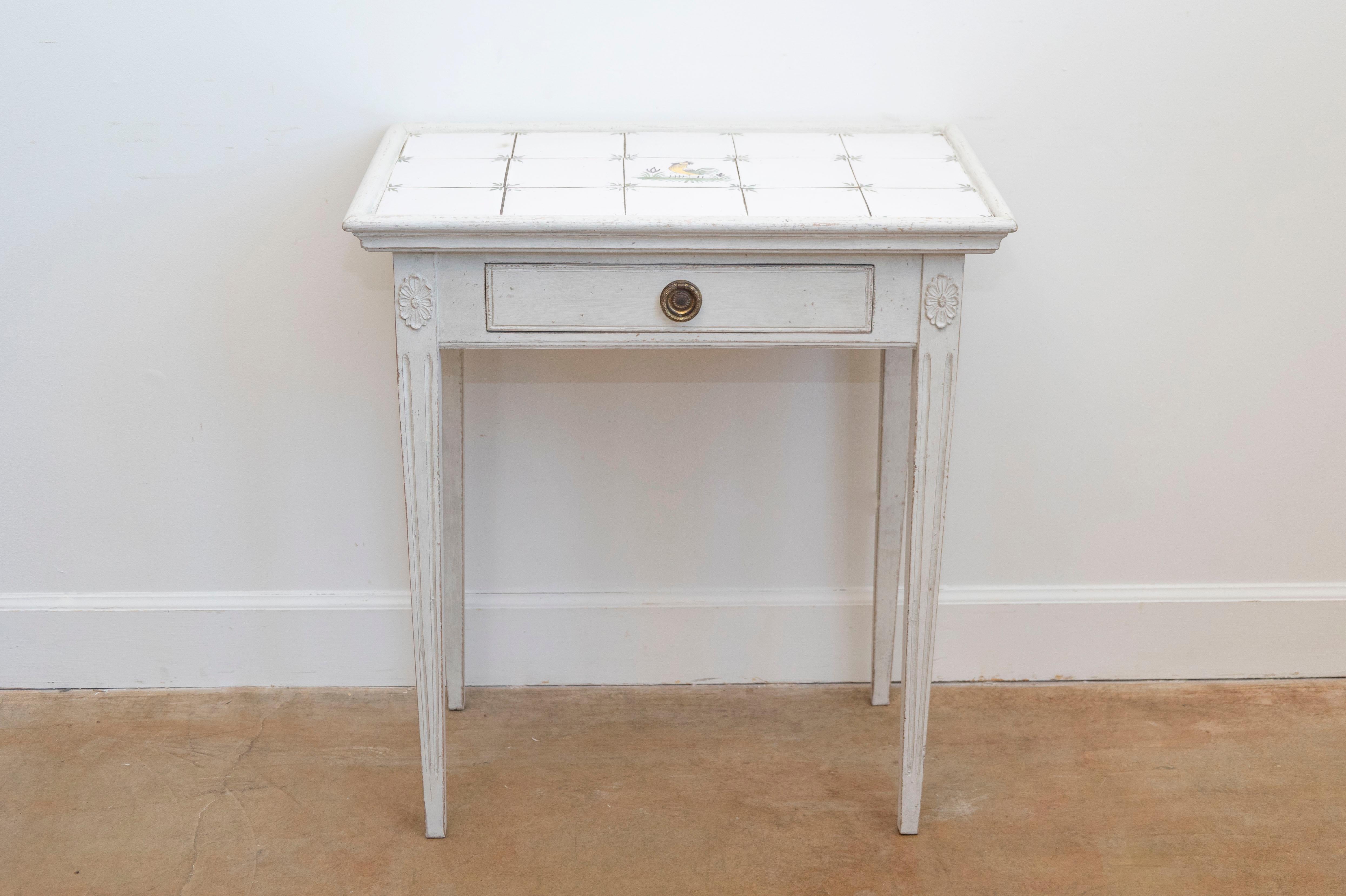 Peint Danish Painted Wood Side Table with Tile Top, Rooster Motif and Single Drawer en vente