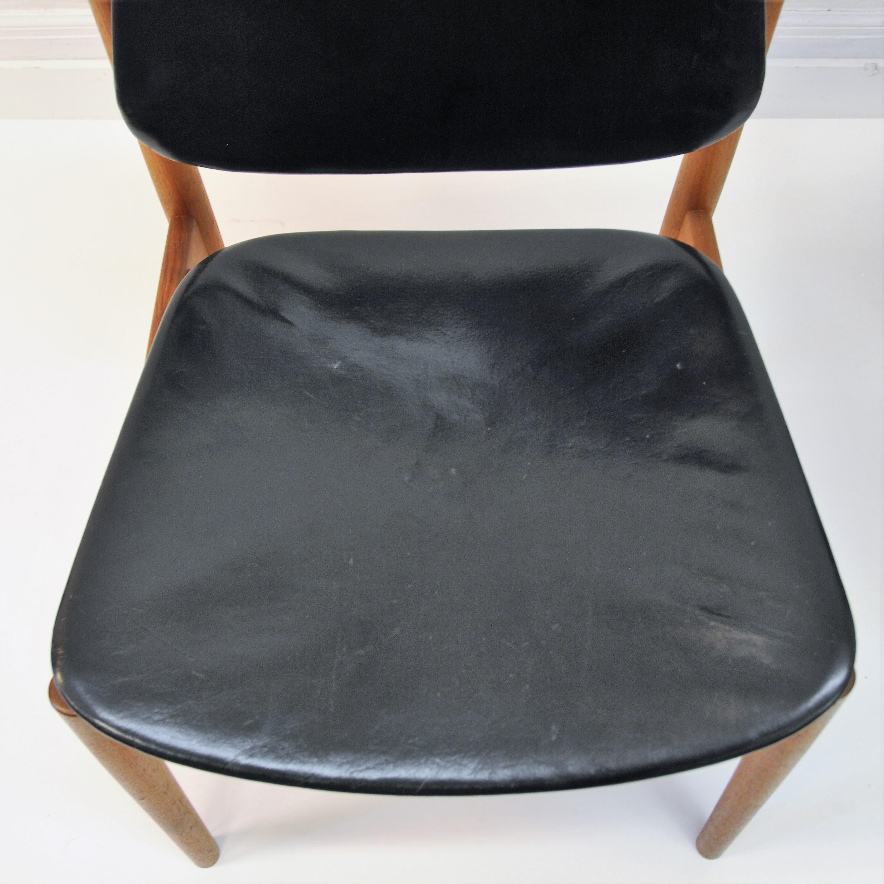 Danish pair of  Diningchairs by Arne Vodder in teak and black leather, 1950s 1