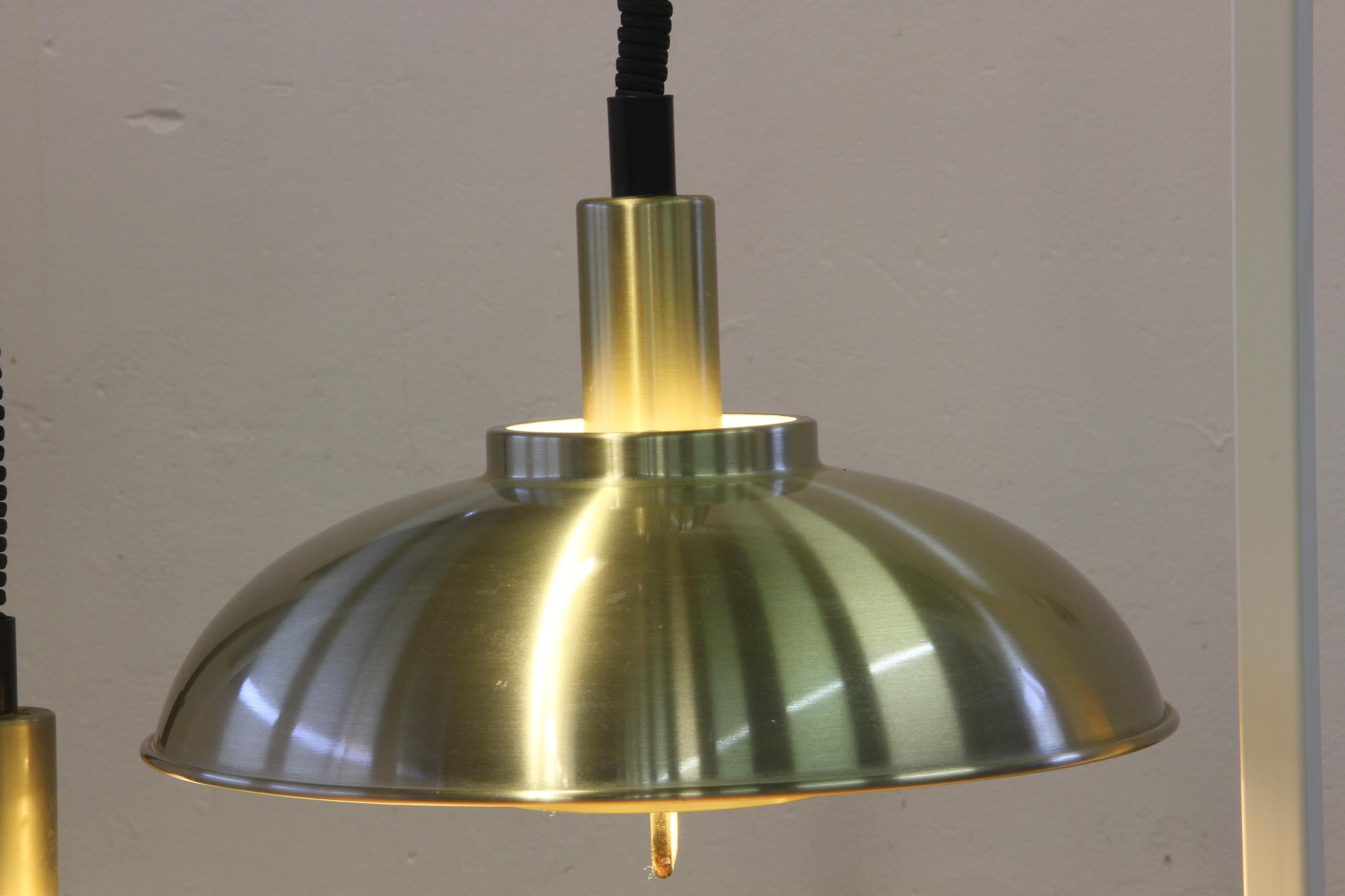 Coppia danese di lampade a sospensione/soffitto in ottone attribuite alla ditta Frandsen 1 in vendita 6