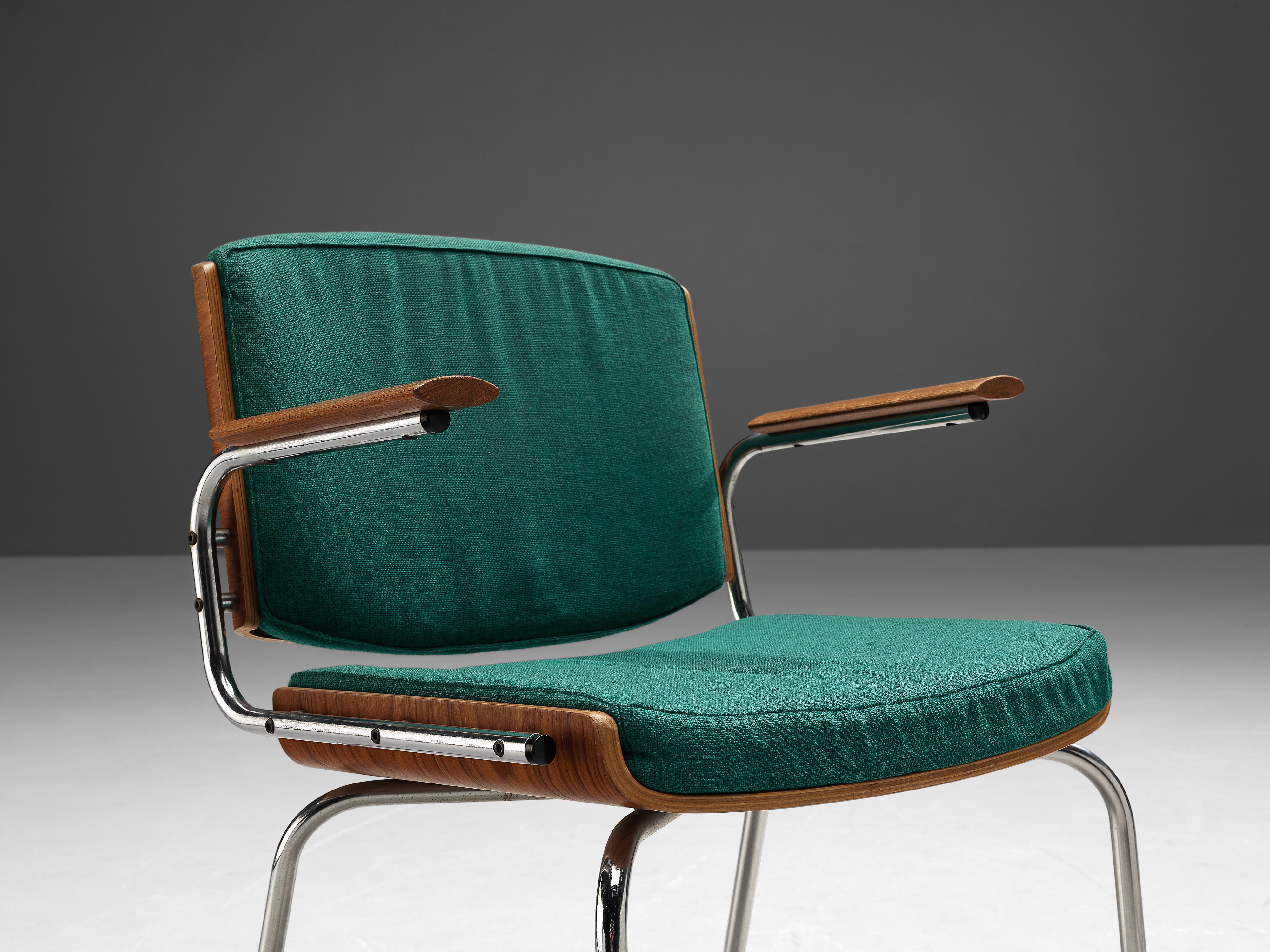 Chrome Paire de chaises de salle à manger danoises en teck et tapisserie verte
