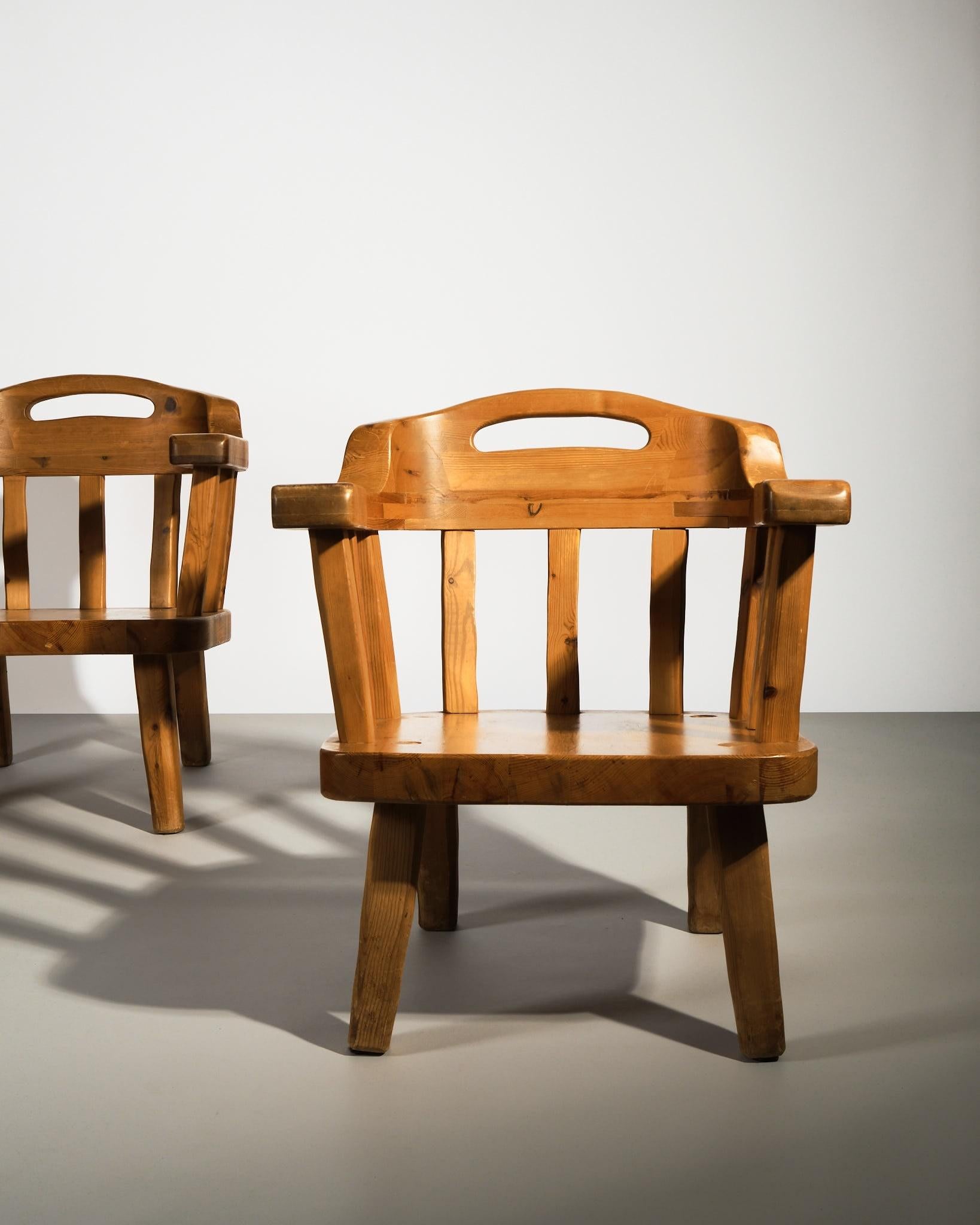 Danés, Pareja de sillones Easy Moderno de mediados de siglo en venta