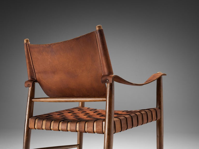 Danish Pair of Hunting Chairs in Cognac Leather For Sale at 1stDibs