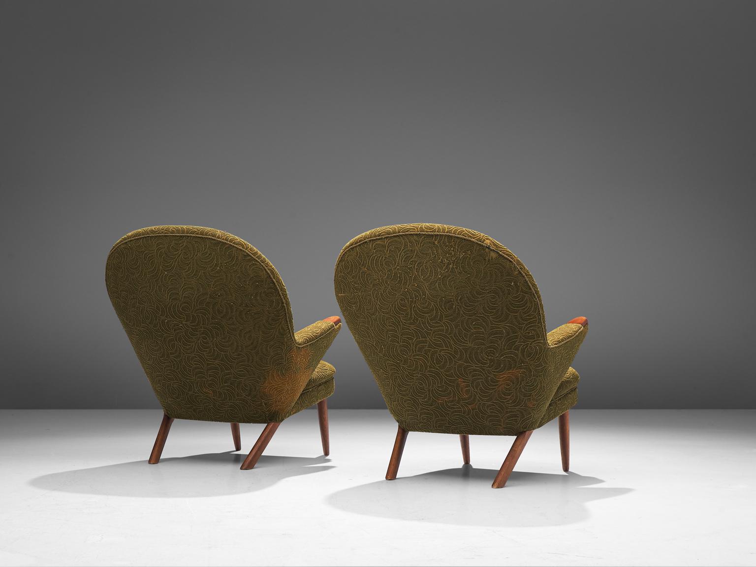 Mid-20th Century Danish Pair of Lounge Chairs with Rounded Backrests