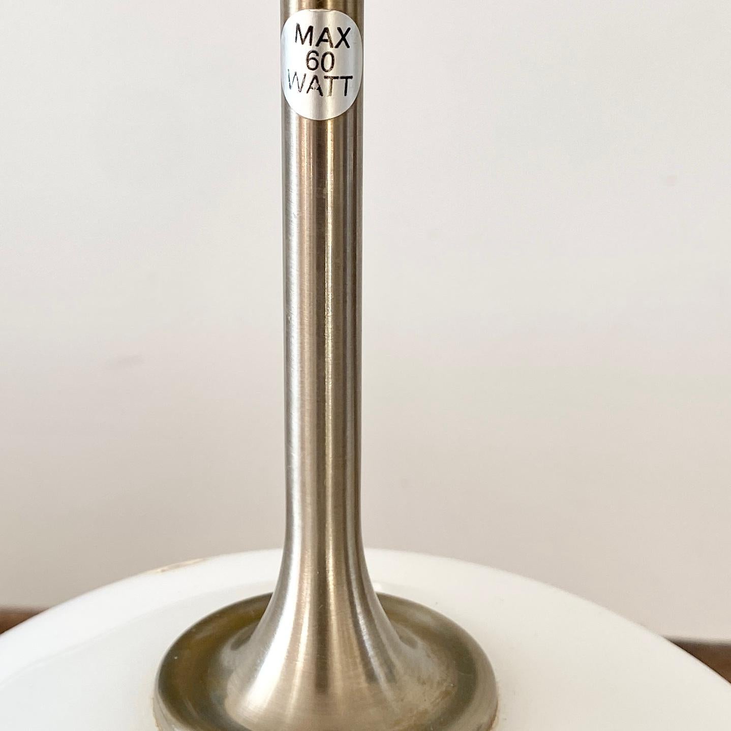 Danish Pair of Sakura Art Glass Lamps by Michael Bang for Holmegaard For Sale 3