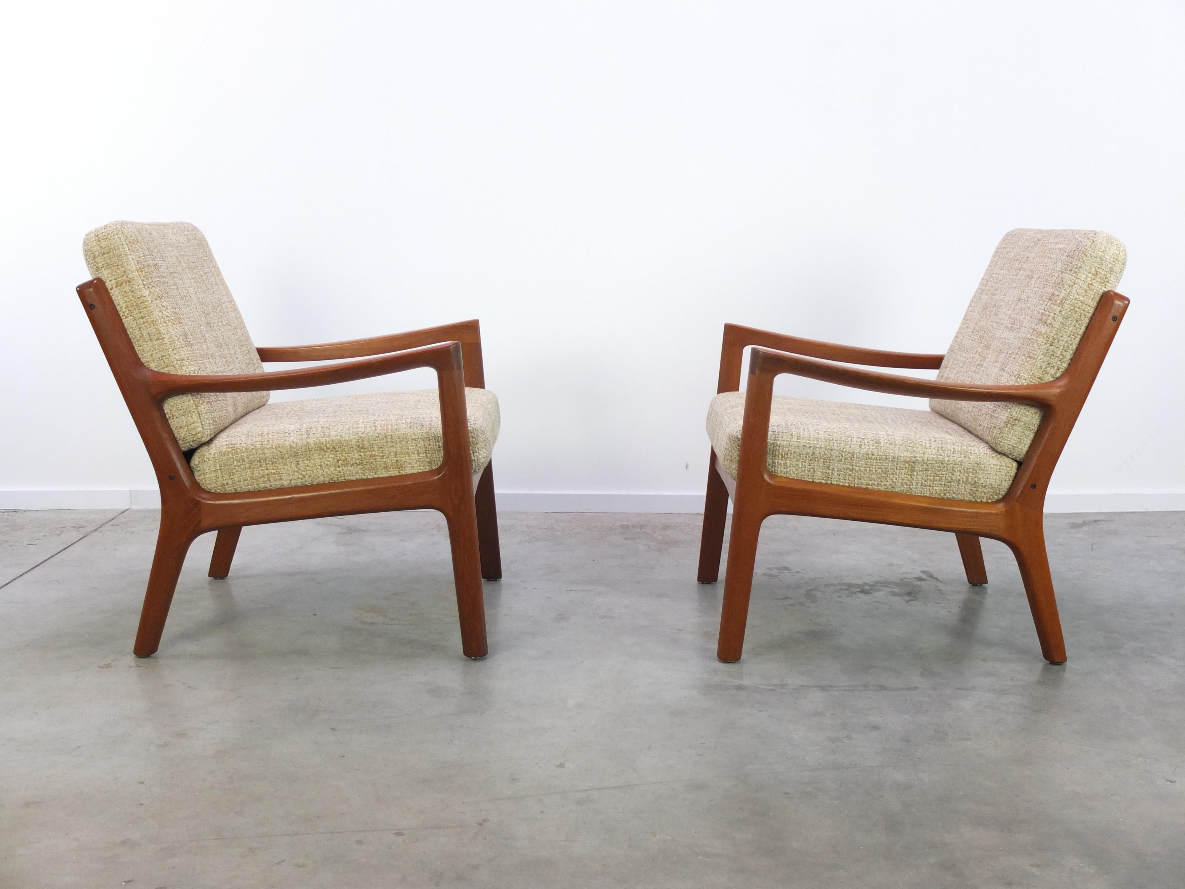 Fabric Danish Pair of 'Senator' Easy Chairs by Ole Wanscher for Cado, 1951