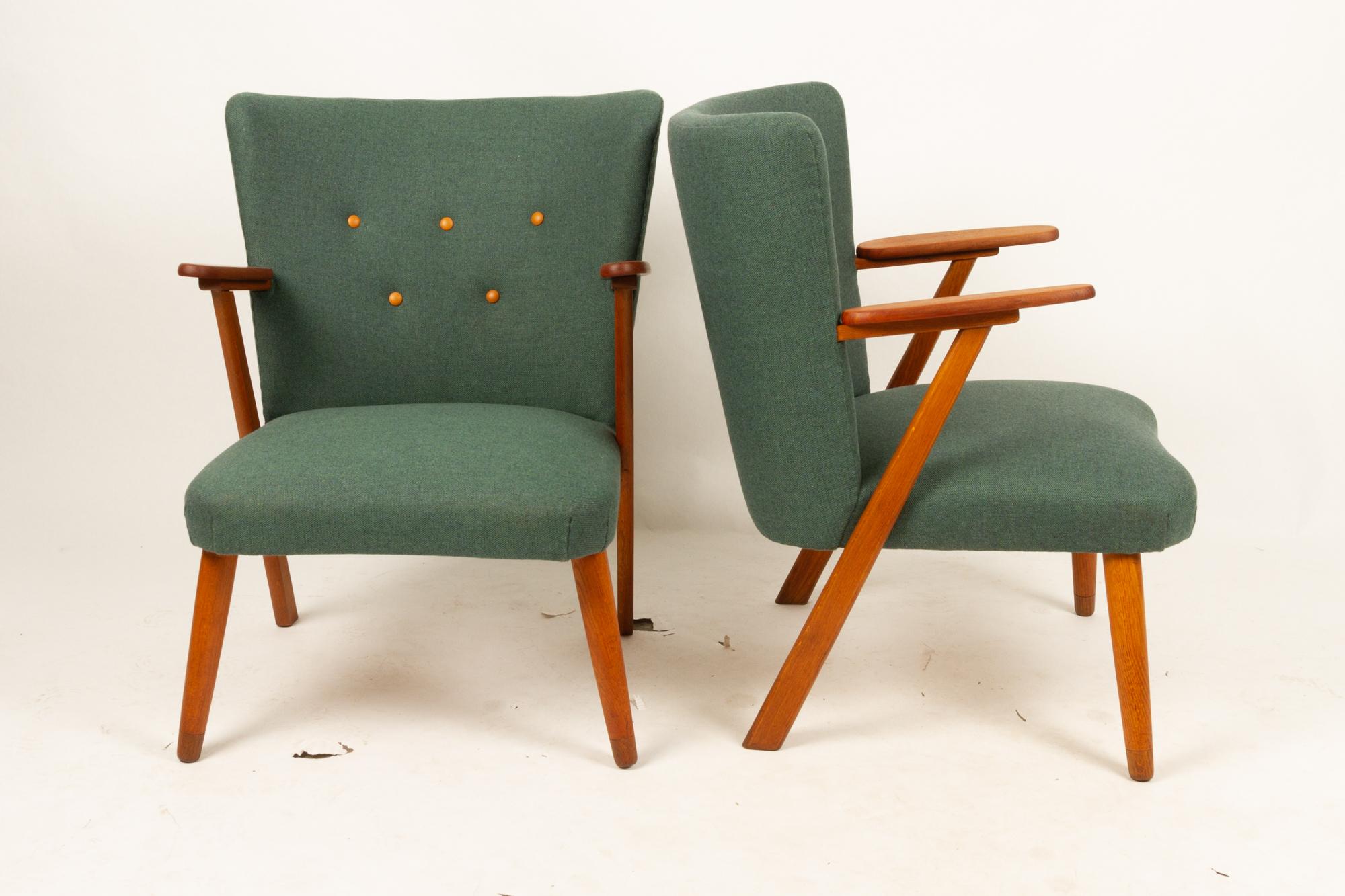 Danish Pair of Vintage Lounge Chairs, 1960s 9