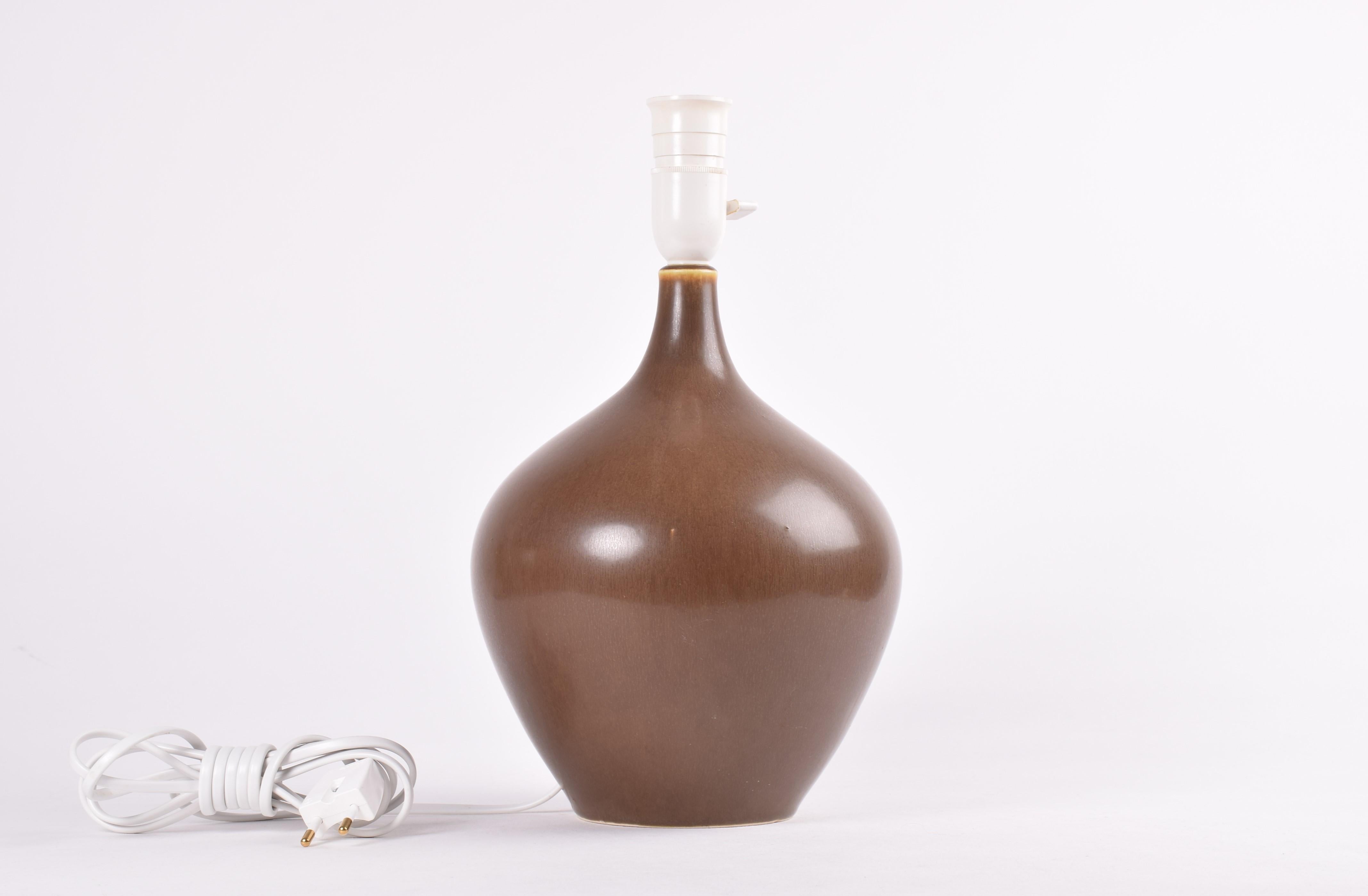 Danish Palshus Tall Table Lamp Brown Haresfur Glaze with Shade, Modern 1950s In Good Condition For Sale In Silkeborg, Silkeborg