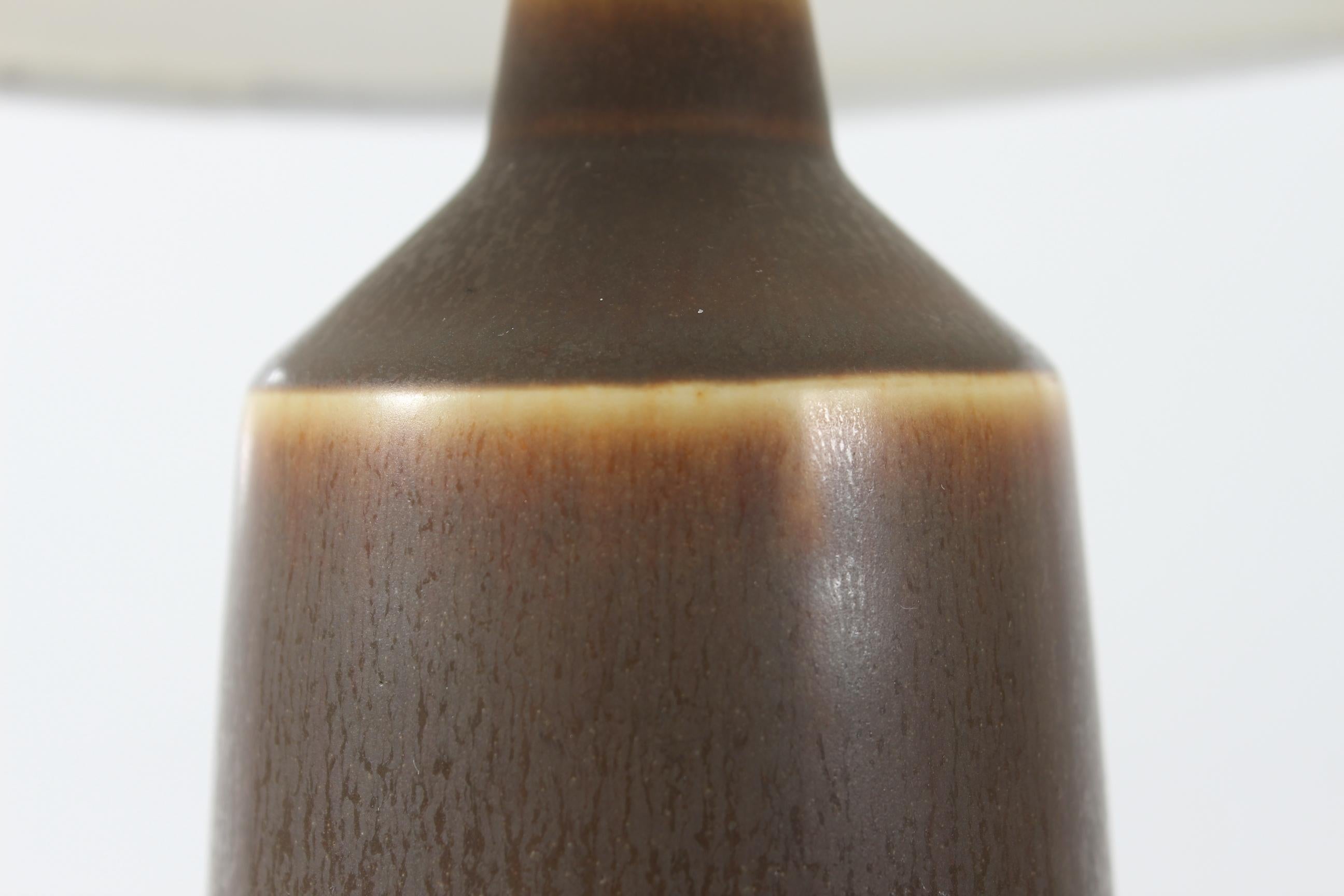 Danish Palshus Small Tall Table Lamp Brown Hares Fur Glaze, Mid-century 1960s In Good Condition For Sale In Aarhus C, DK