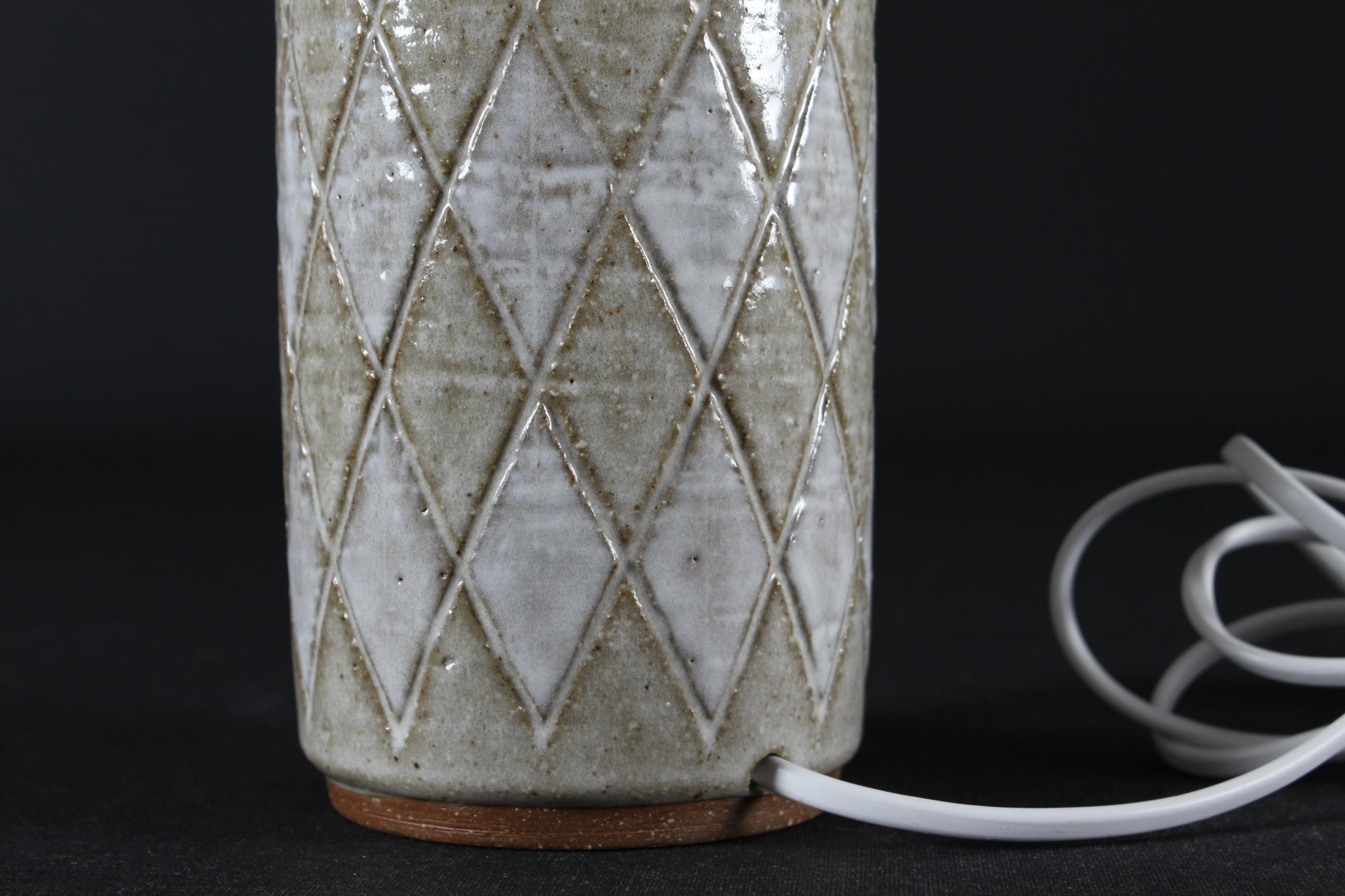 Mid-Century Modern Danish Palshus Table Lamp with Harlequin Checkered Decoration and New Lamp Shade For Sale