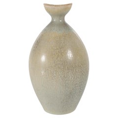 Vase danois en grès Palshus Larme avec glaçure sable beige du milieu du siècle dernier 