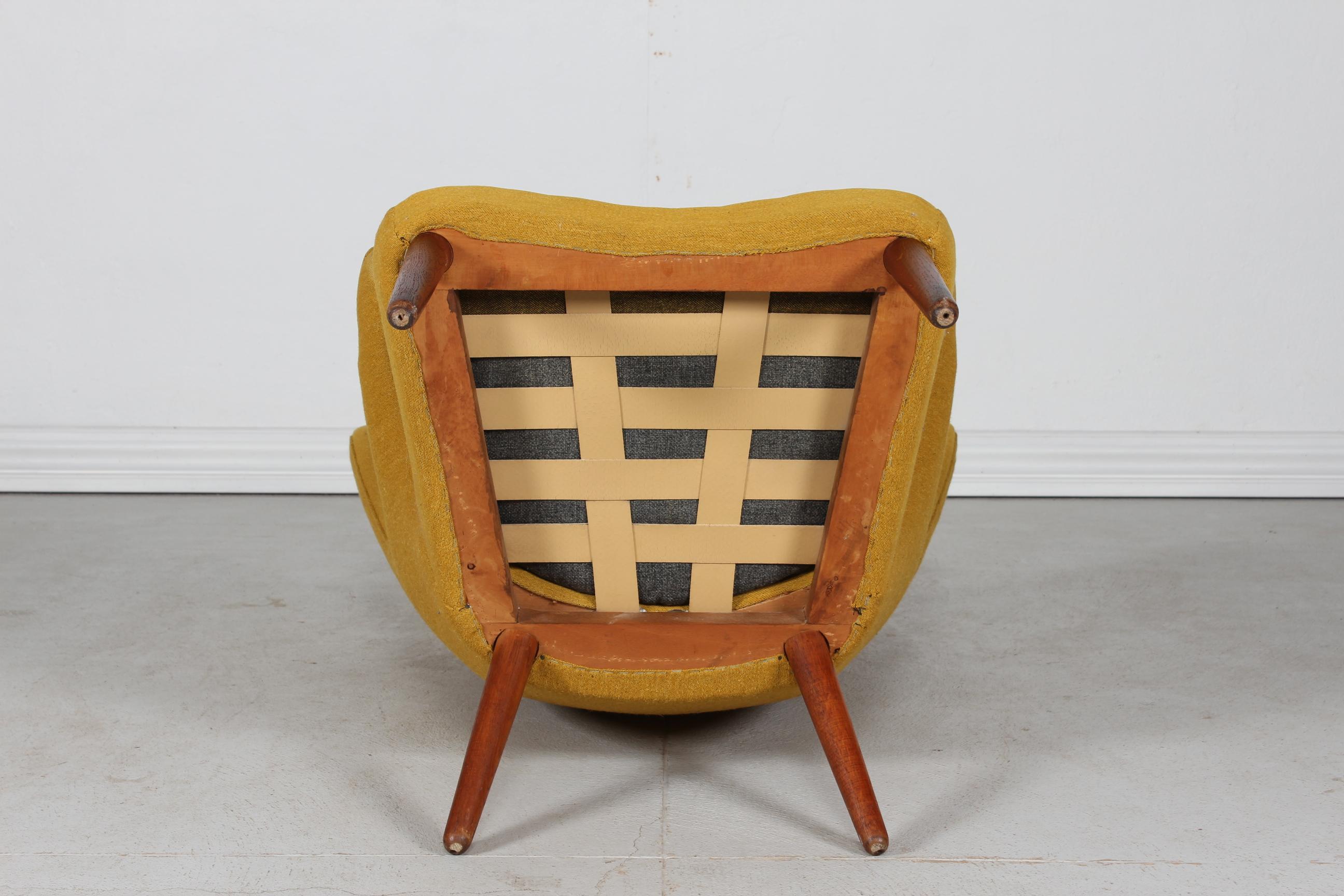 Danish Papa Bear Chair of Teak and Warm Yellow Wool, 1950s For Sale 2