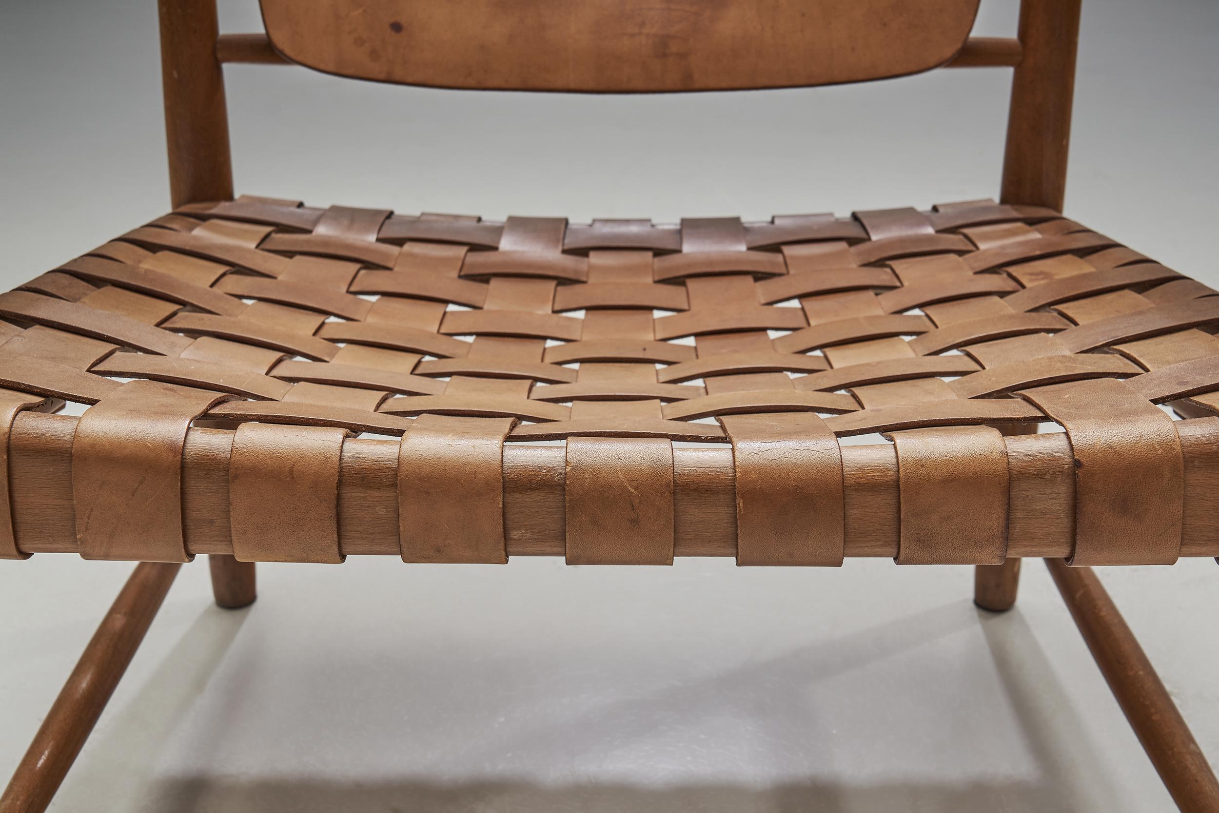 Danish Patinated Leather Safari Chair, Denmark, ca 1960s For Sale 6