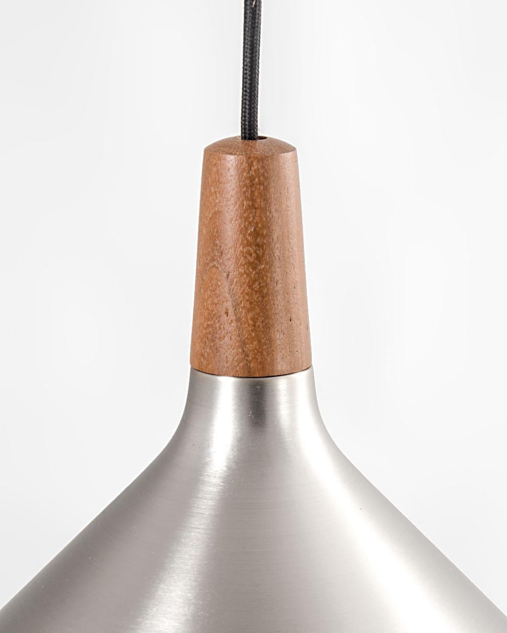 Danois Lampe à suspension danoise Nordlux en acier et teck, vers 1960 en vente
