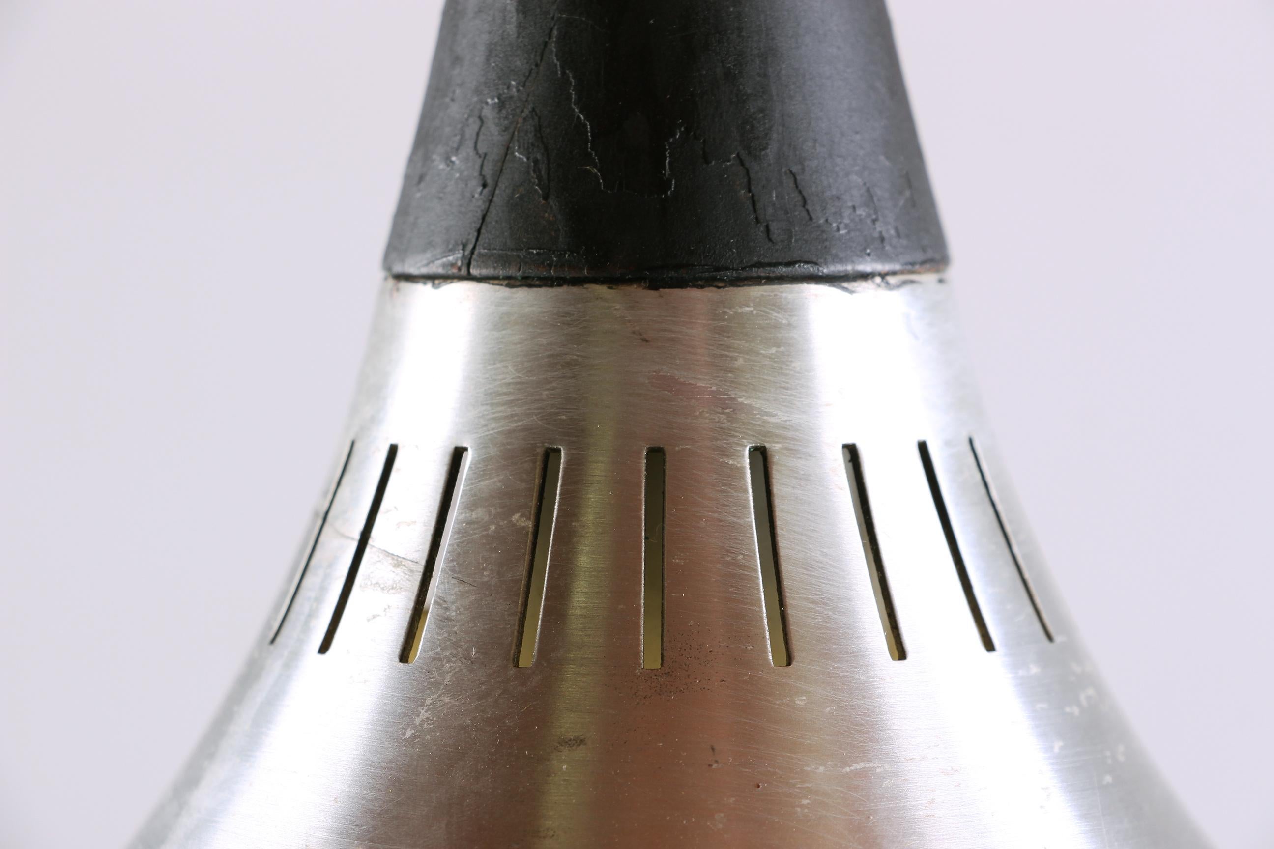 Lampada a sospensione danese in metallo cromato, modello orient, Jo Hammerborg per Fog. in vendita 1