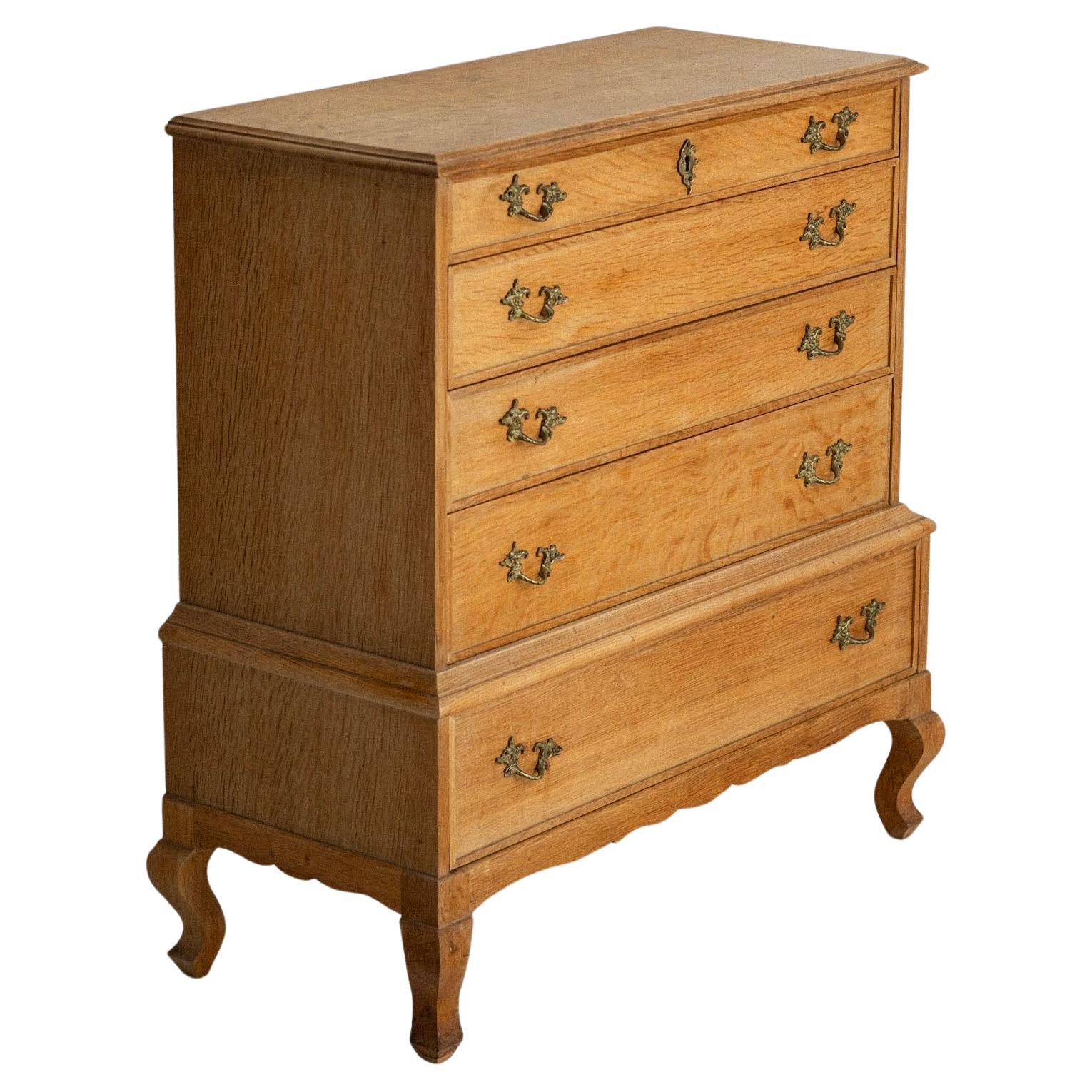 Danish Petite Oak Chest of Drawers in the Style of Henning Kjaernulf