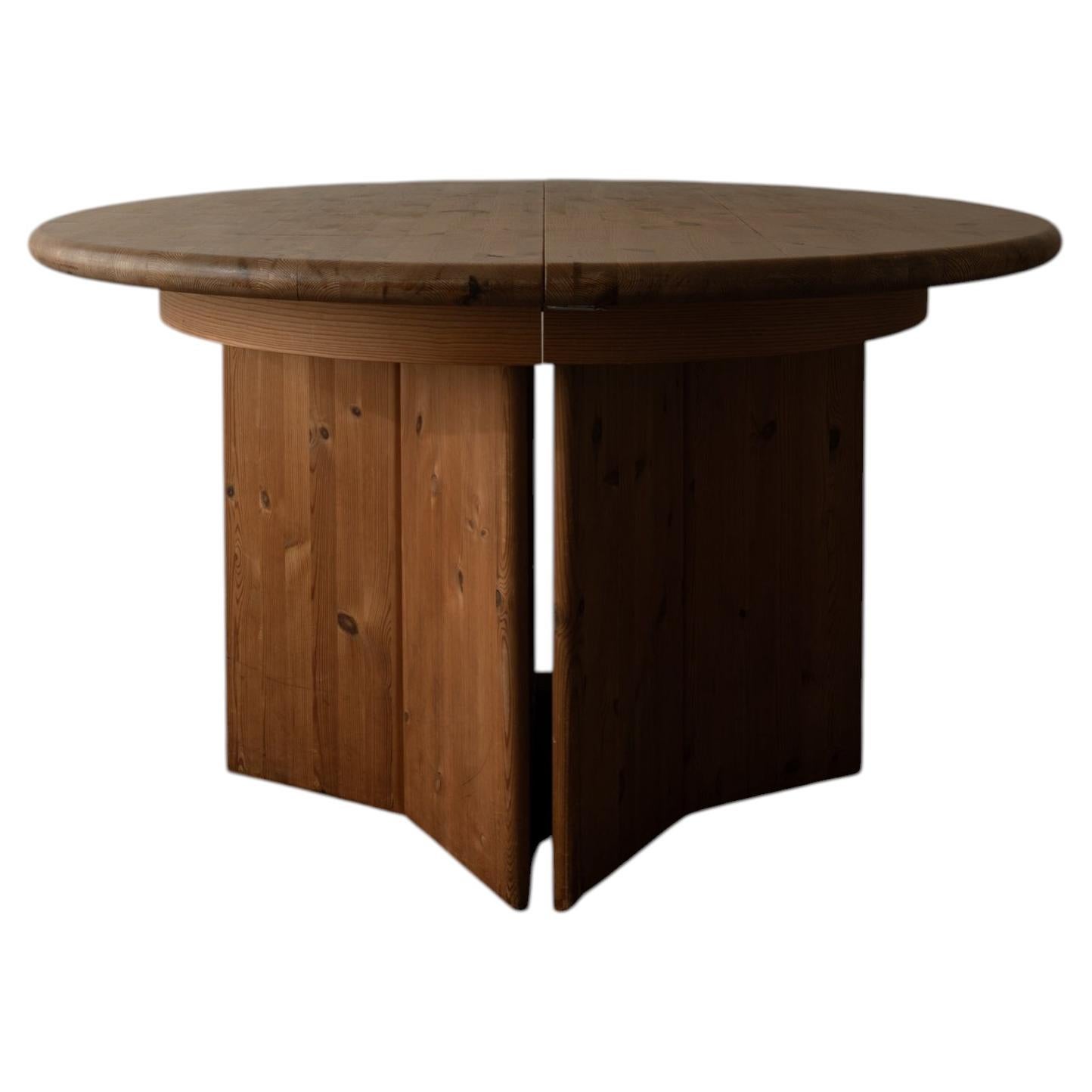 Danish Pine Round Extendable Dining Table From Modul Møbler, Vinderup A/S, 1980s