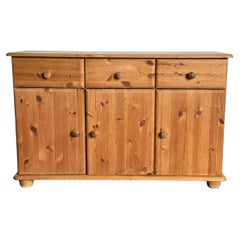 Sideboard aus dänischer Kiefer